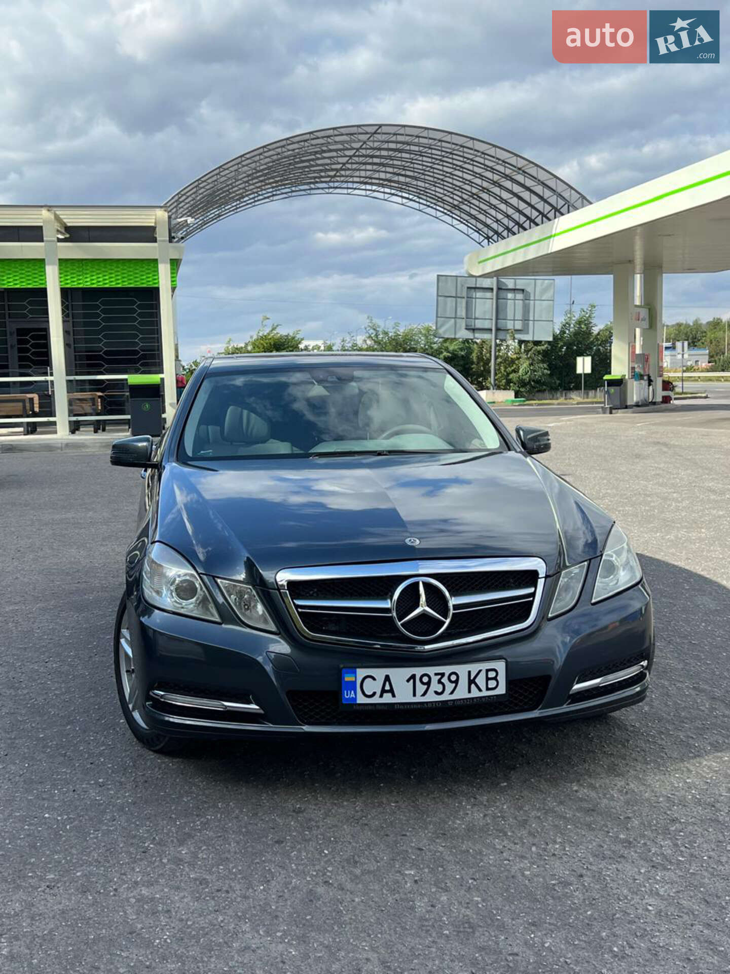 MERCEDES-BENZ E 350 2012