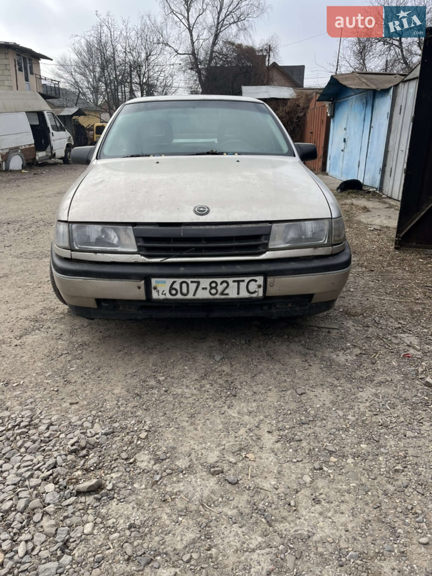 OPEL VECTRA 1990
