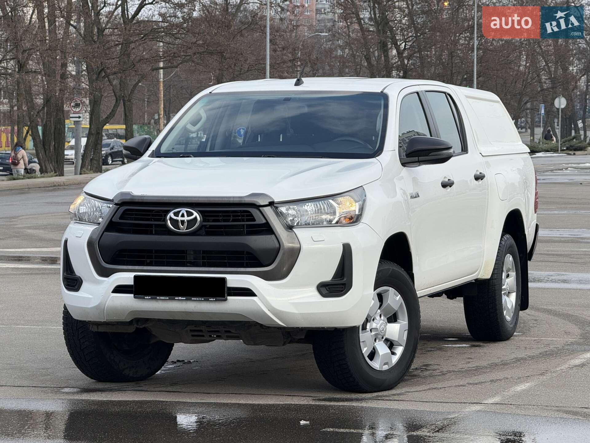 TOYOTA HILUX 2020