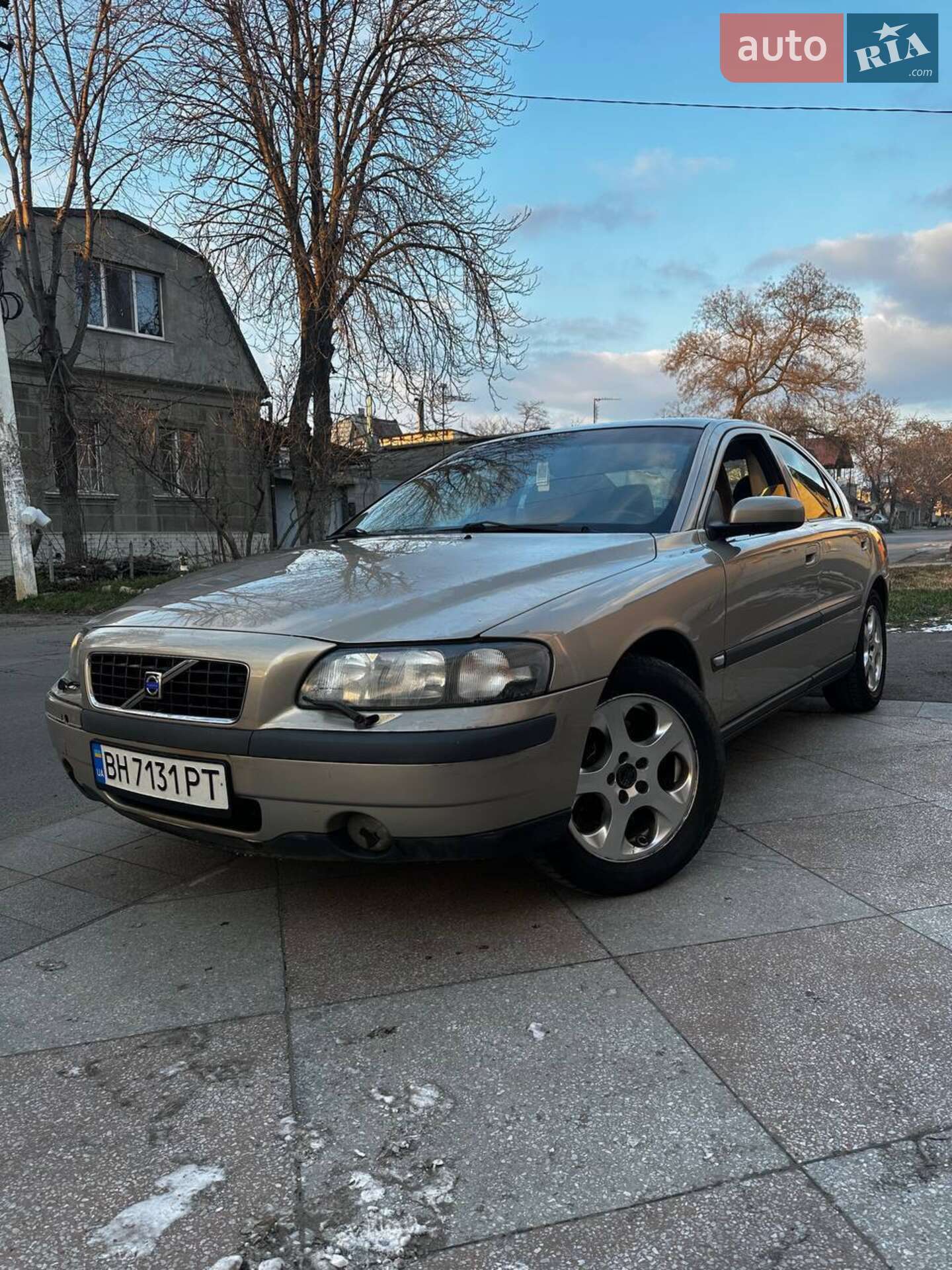 VOLVO S60 2003