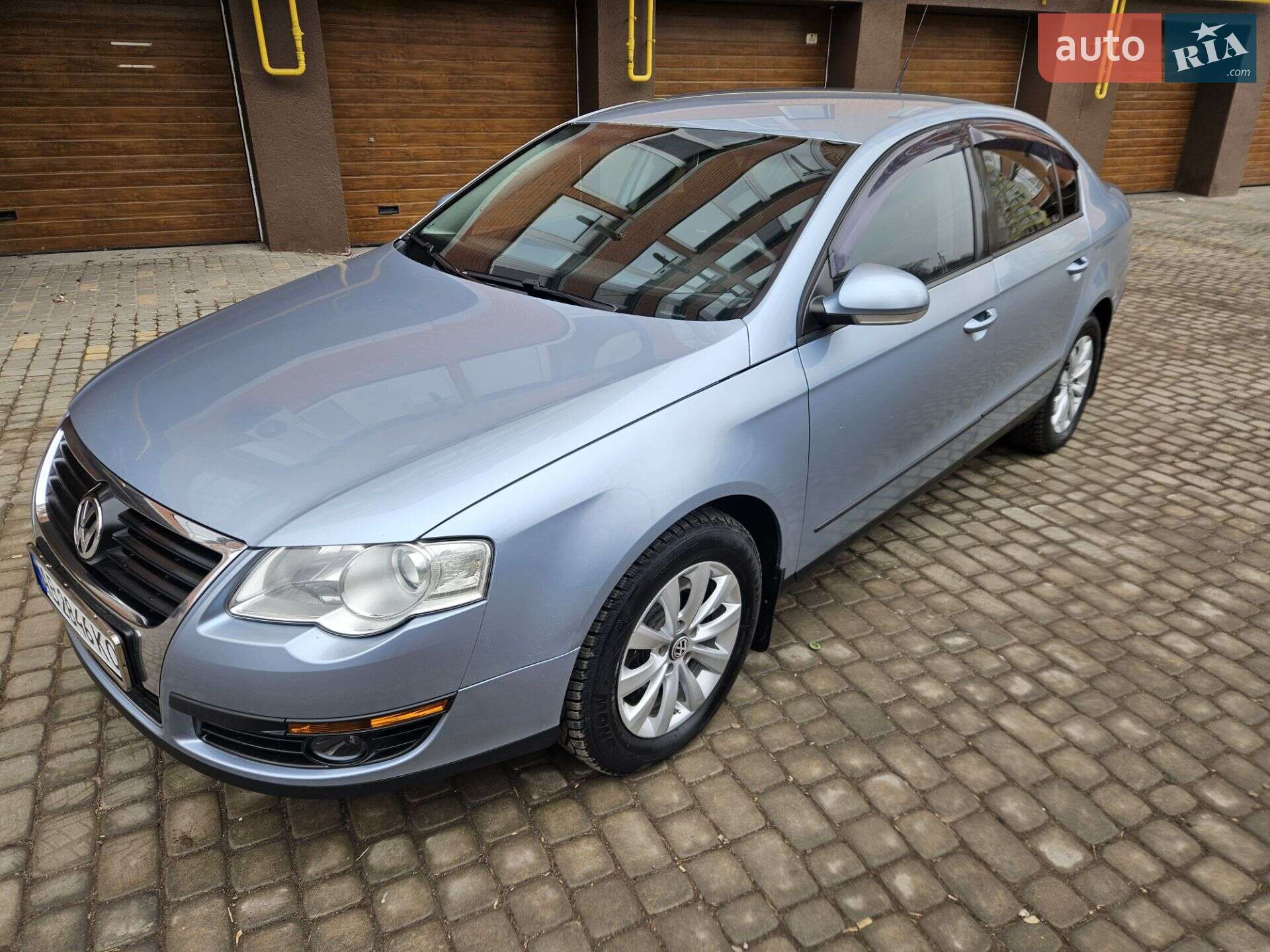 VOLKSWAGEN PASSAT 2009