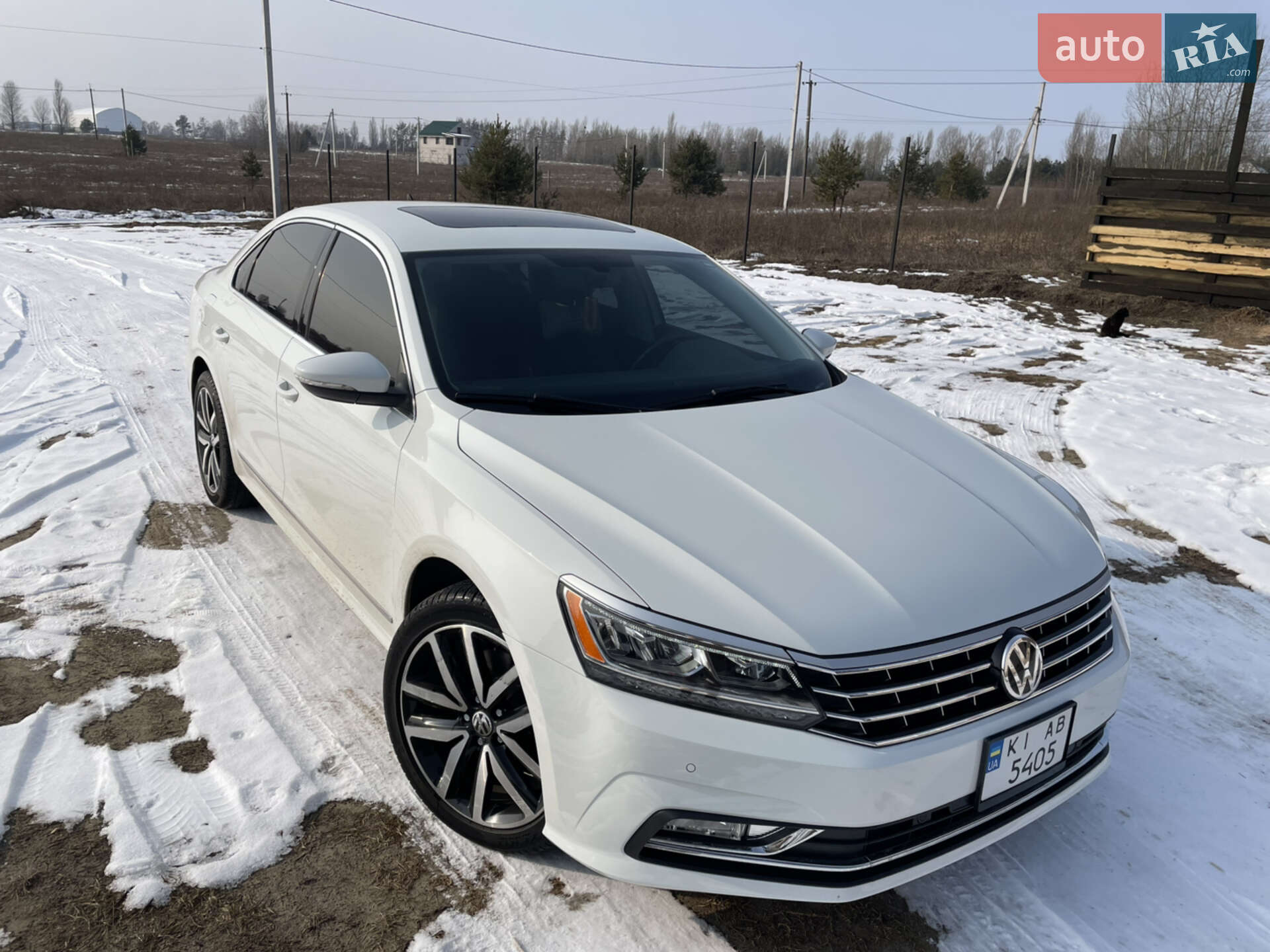 VOLKSWAGEN PASSAT 2016