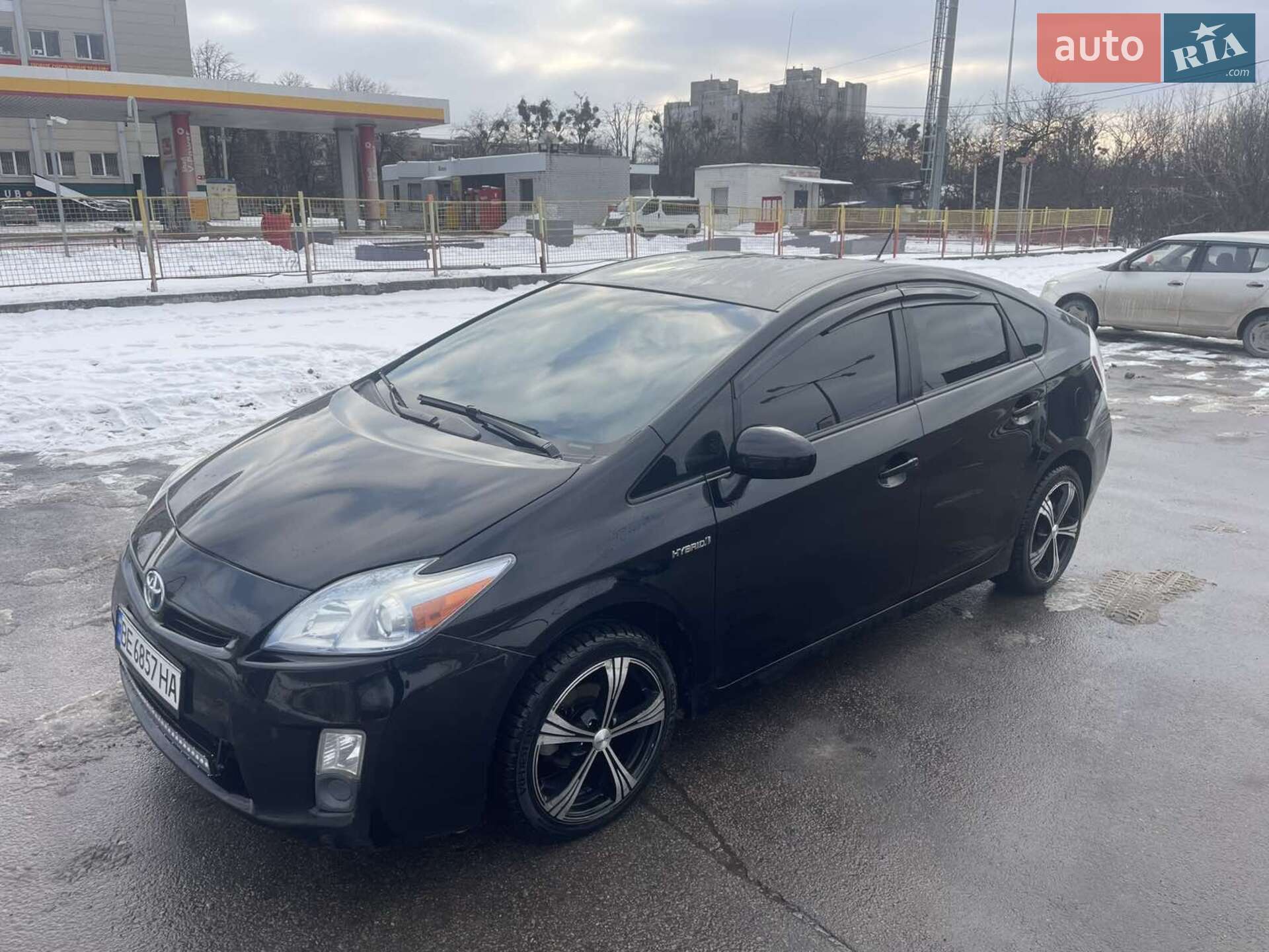 TOYOTA PRIUS 2011