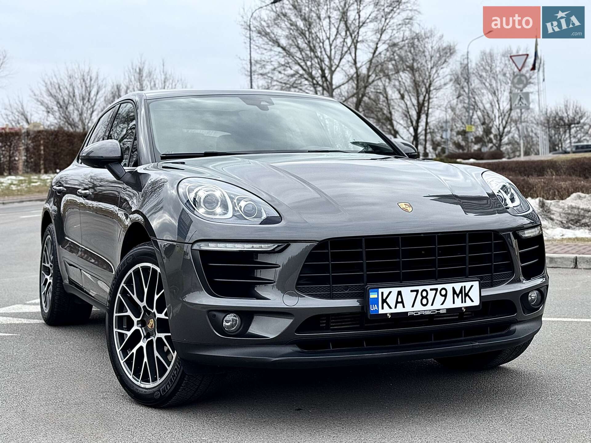 PORSCHE MACAN 2018