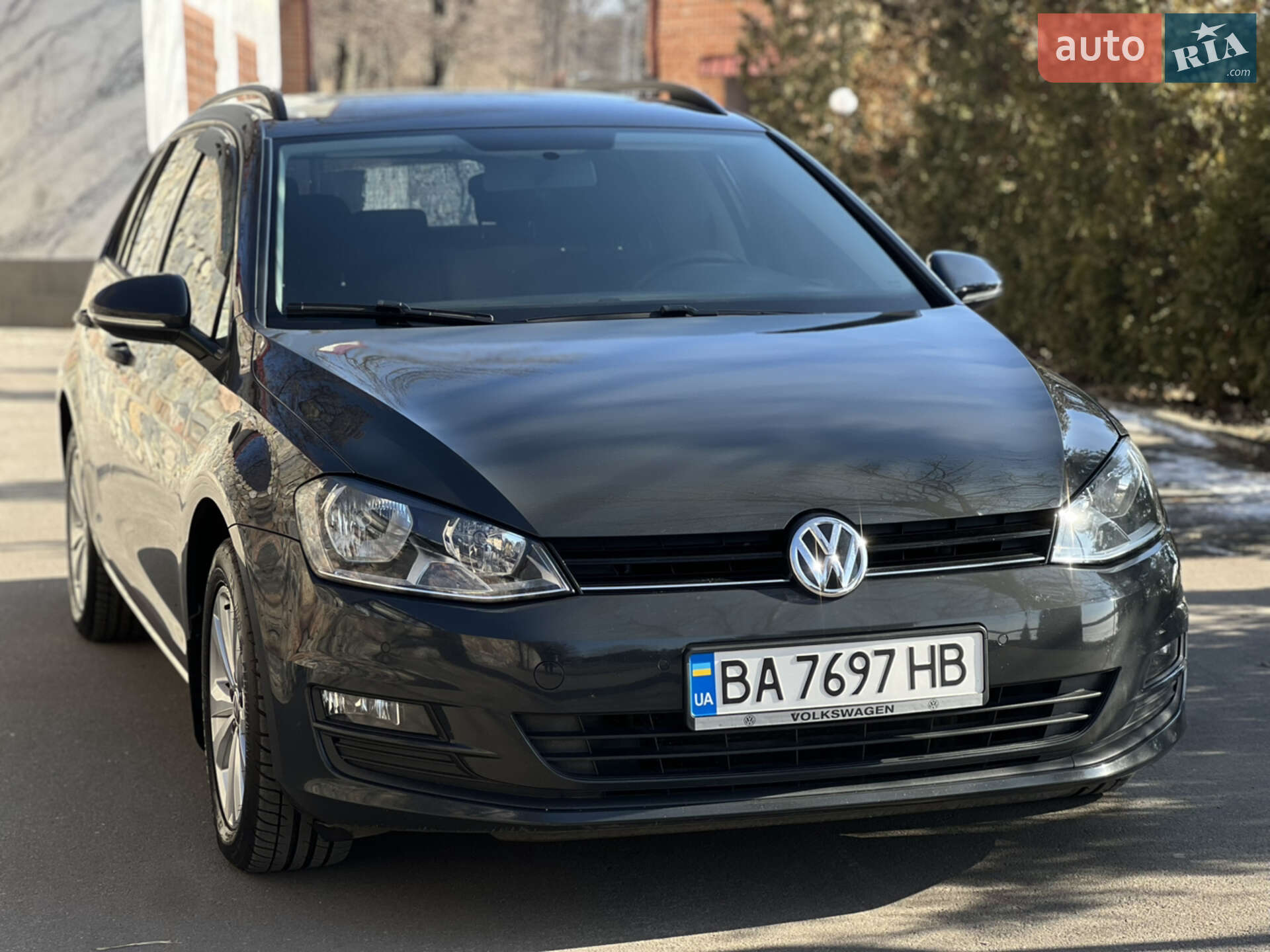 VOLKSWAGEN GOLF 2016
