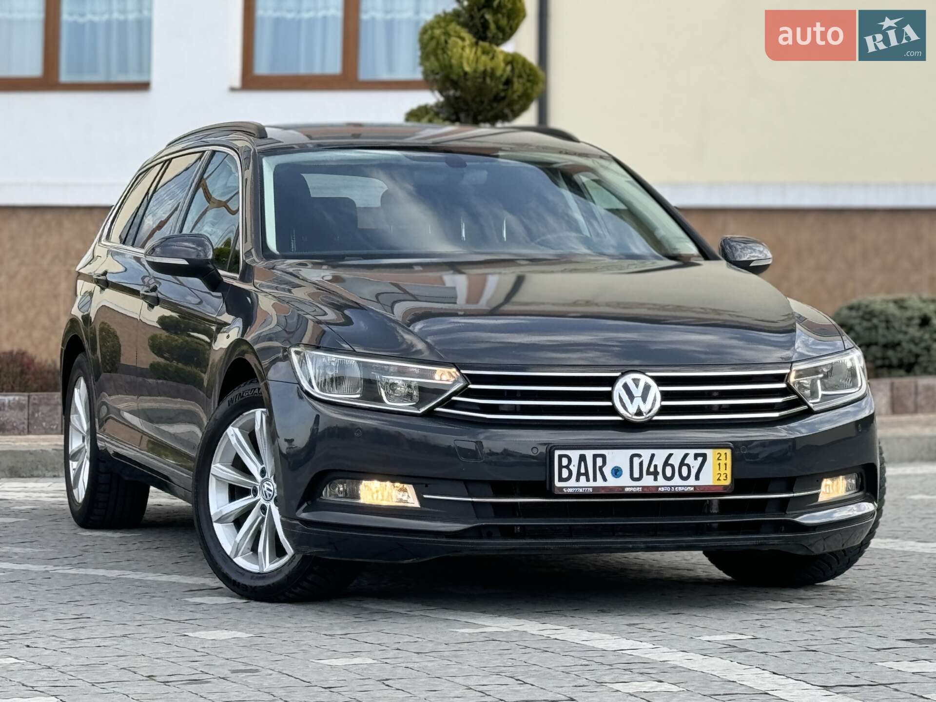 VOLKSWAGEN PASSAT 2015