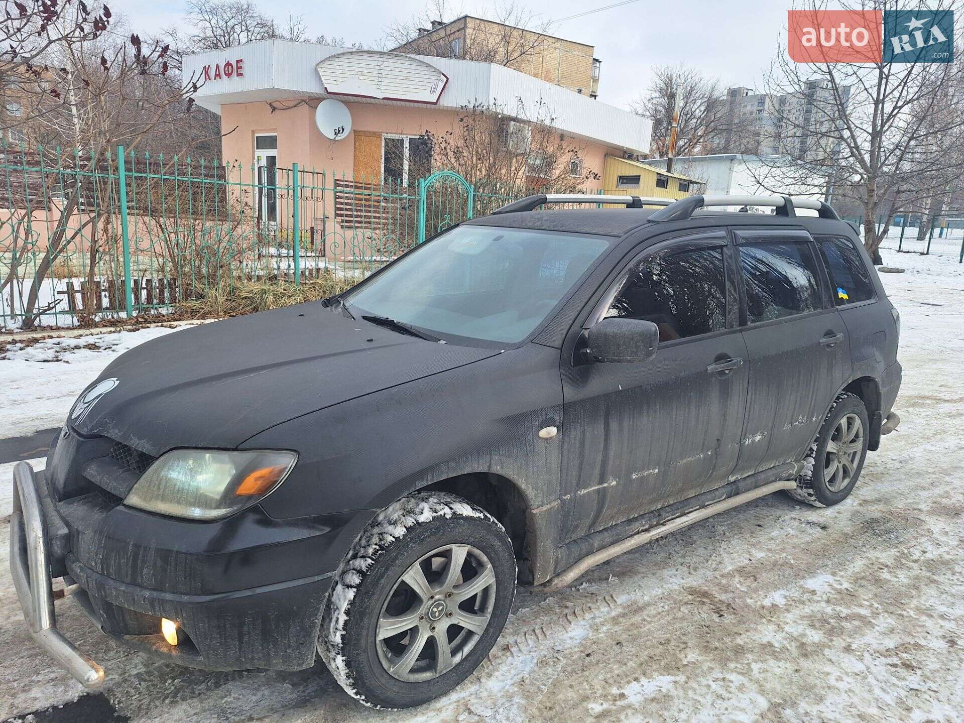 MITSUBISHI OUTLANDER 2004
