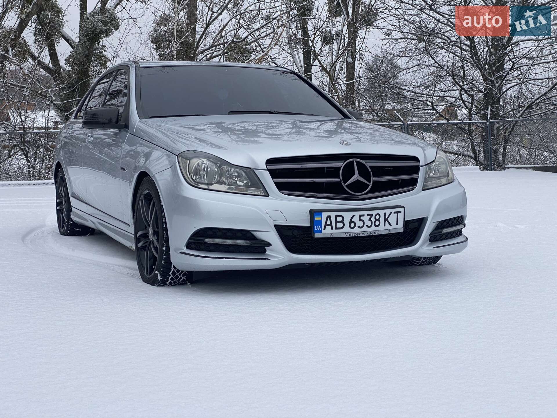 MERCEDES-BENZ C 250 2012