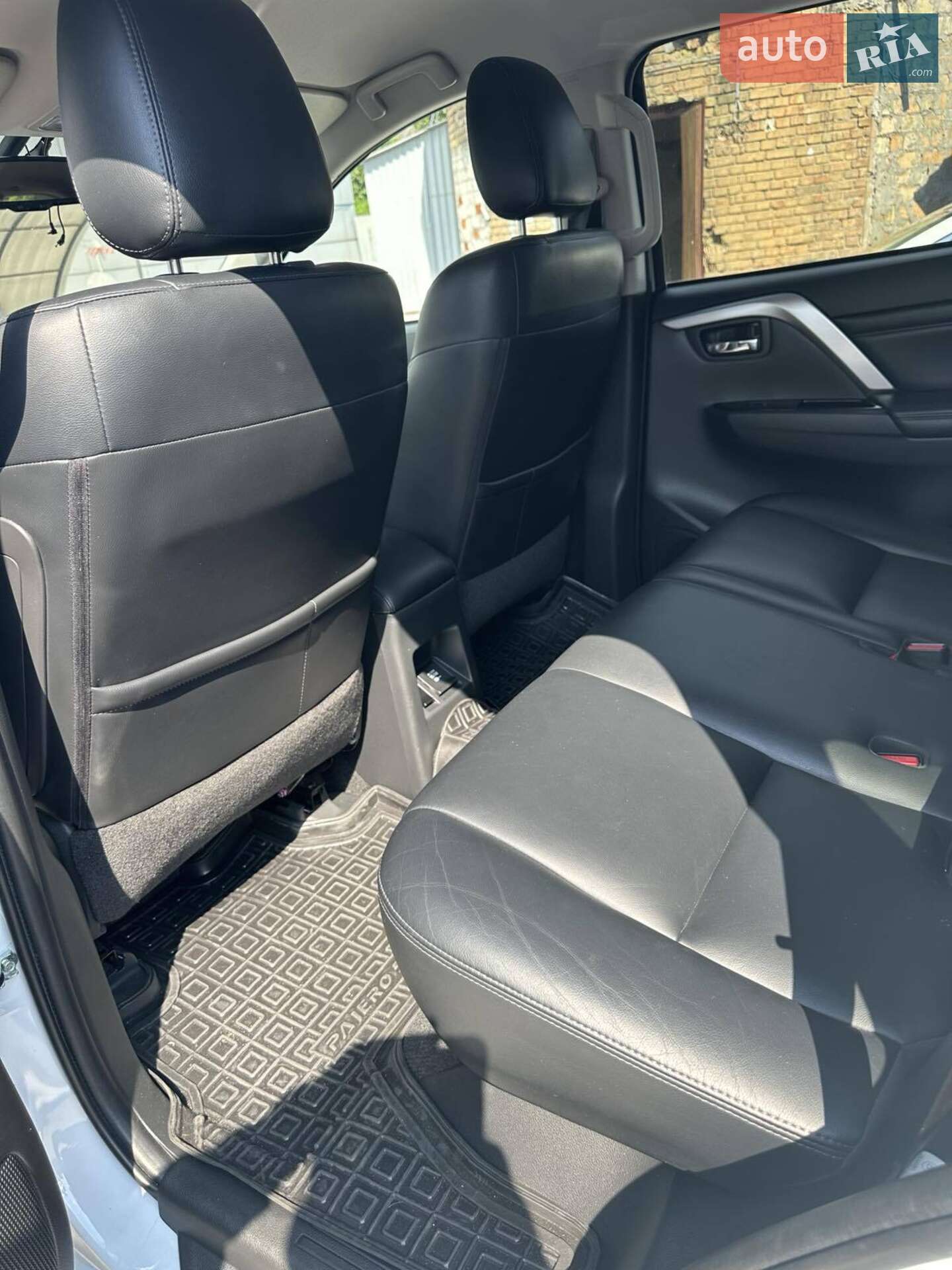 MITSUBISHI PAJERO SPORT 2019