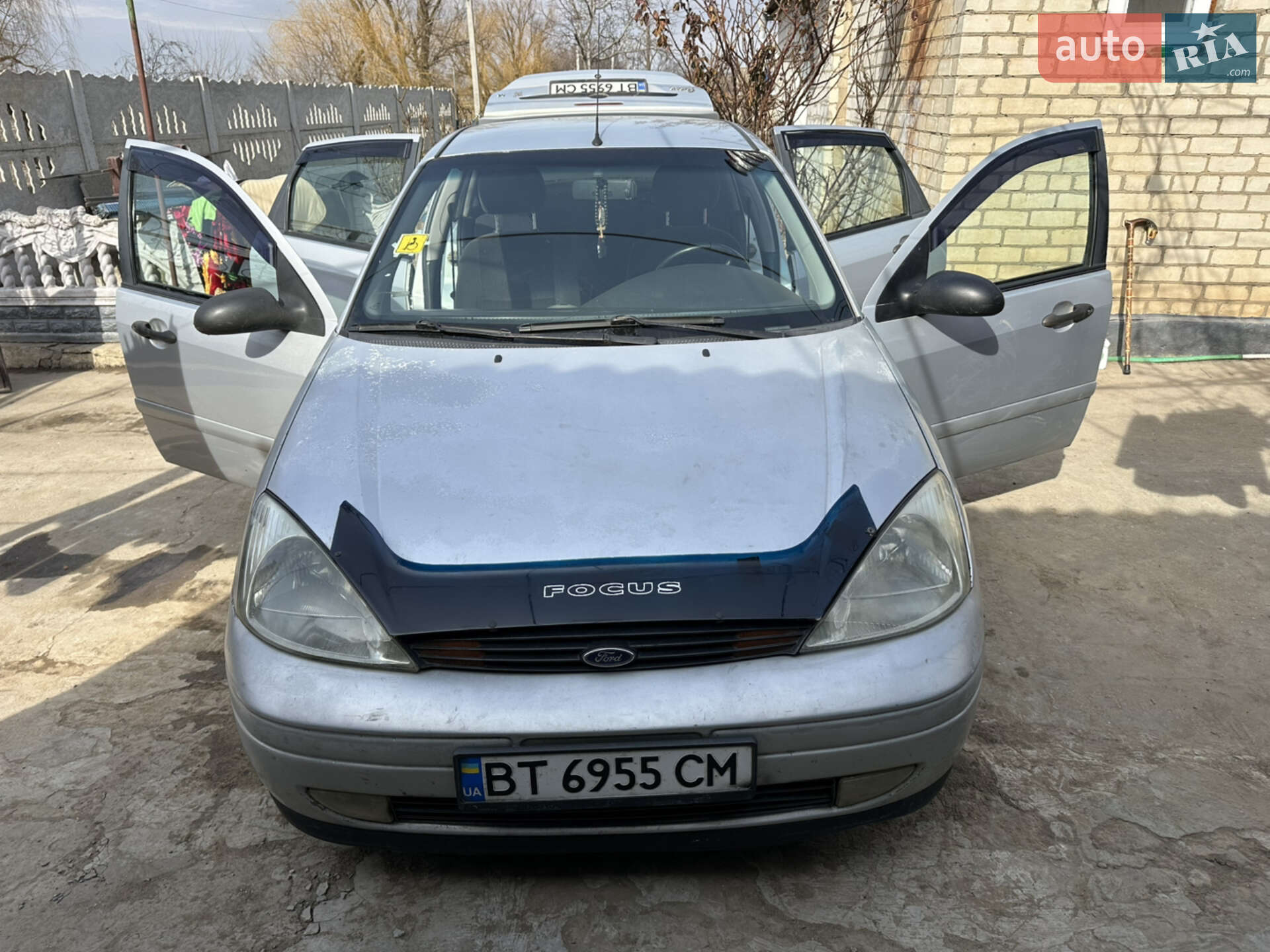 FORD FOCUS 2001