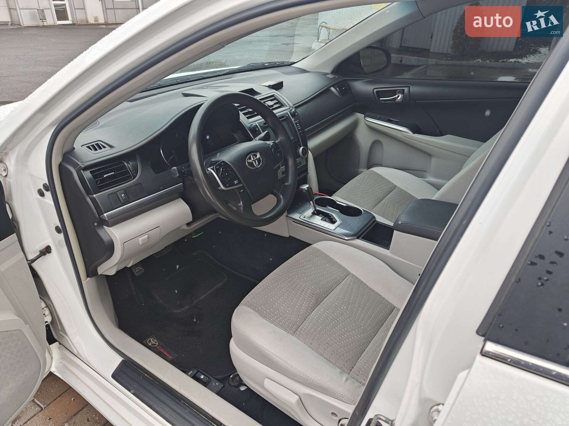 TOYOTA CAMRY 2014