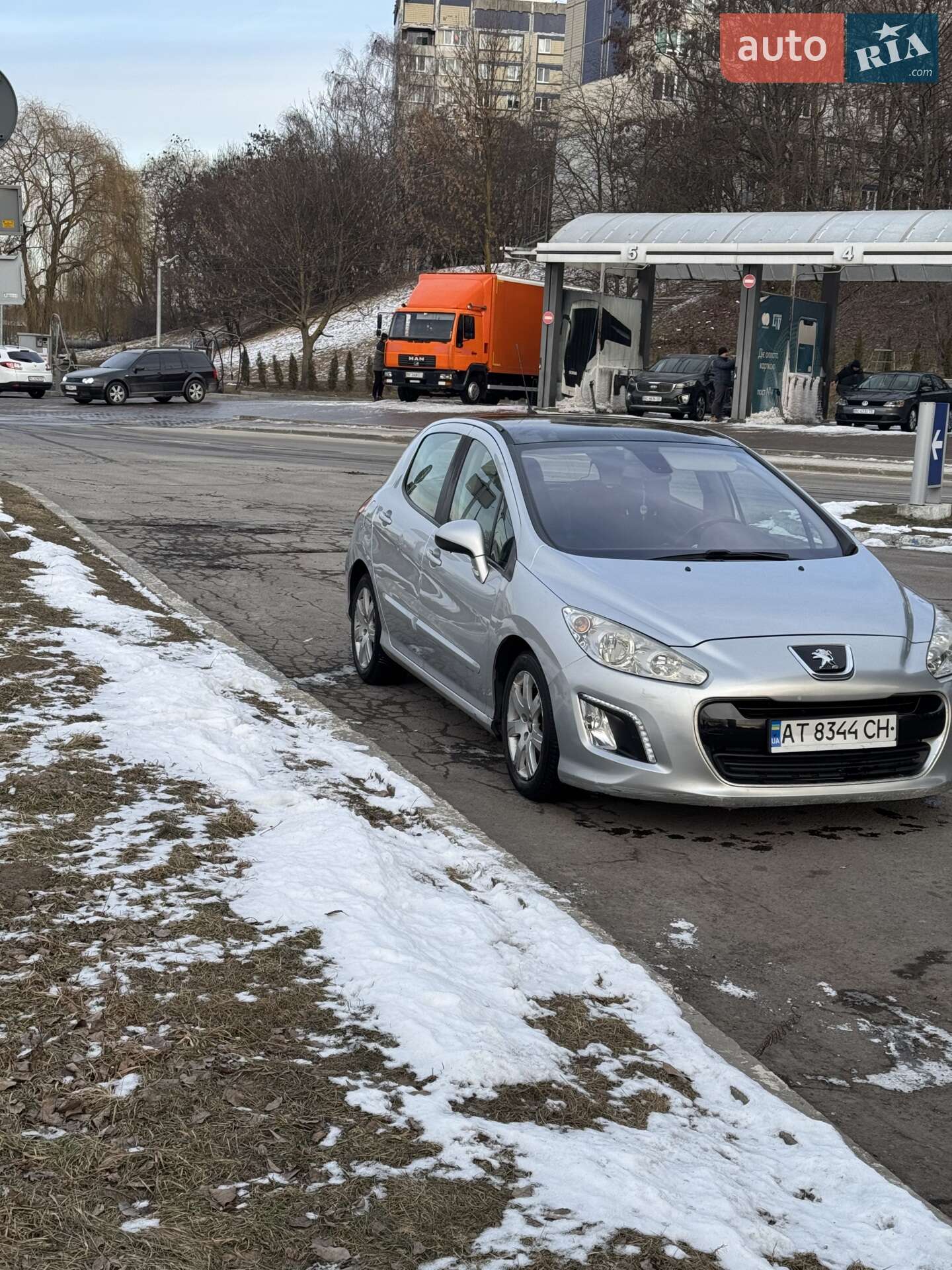PEUGEOT 308 2011