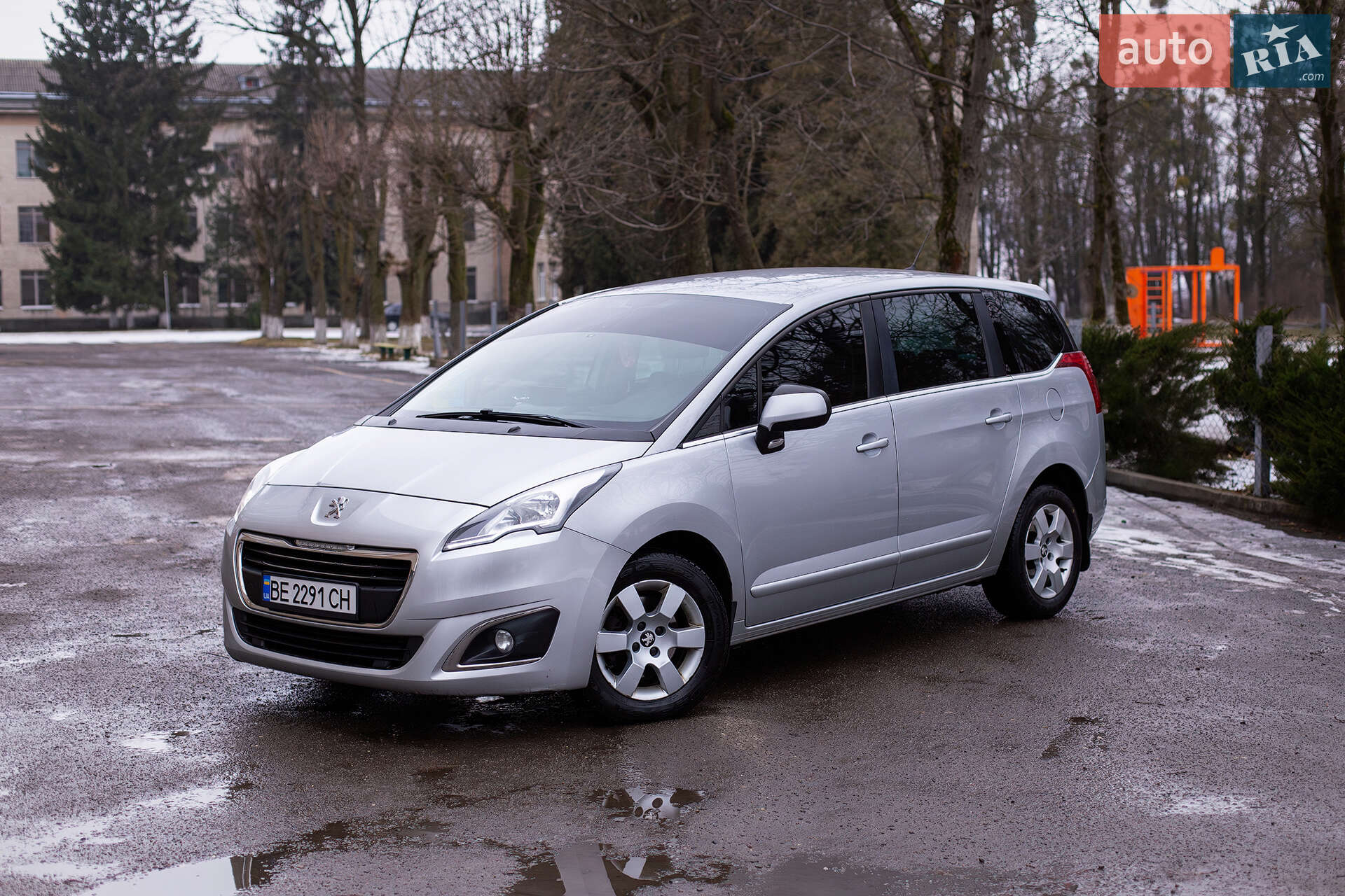 PEUGEOT 5008 2014