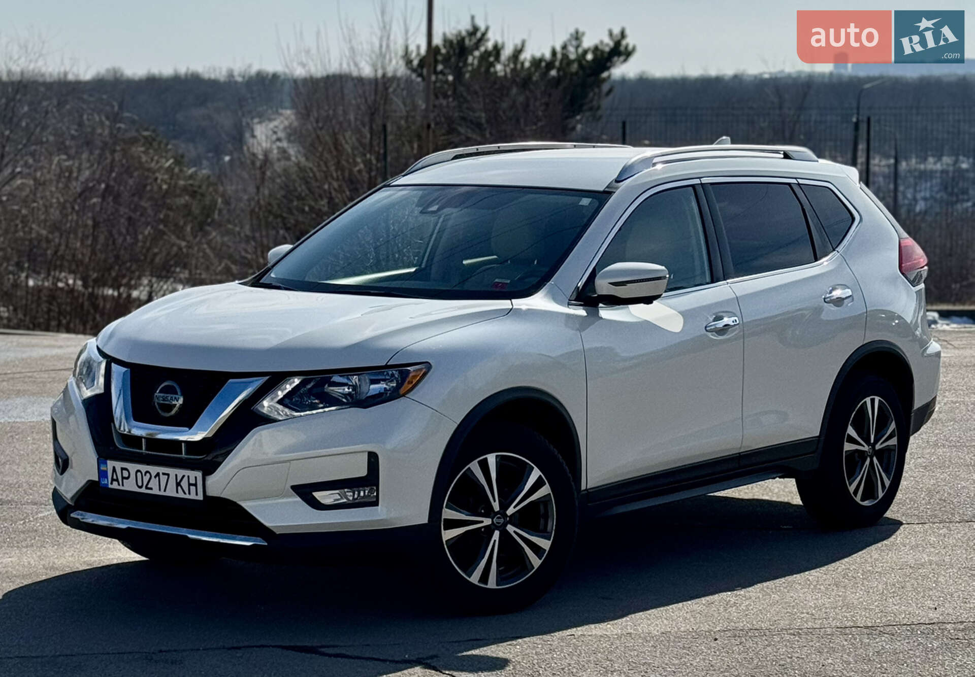 Головне фото звіту автомобіля NISSAN ROGUE 2018