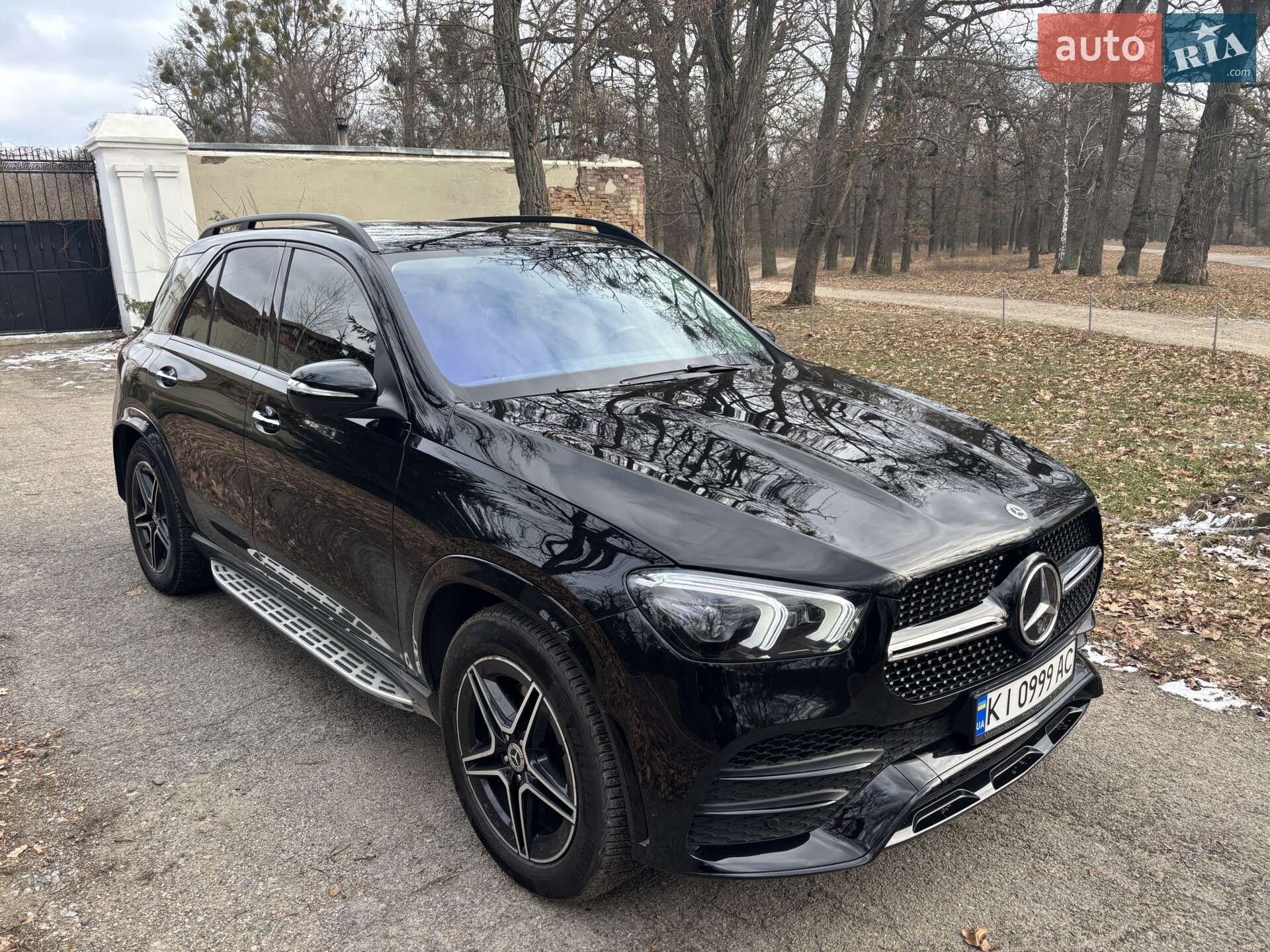 Головне фото звіту автомобіля MERCEDES-BENZ GLE 350D 2021