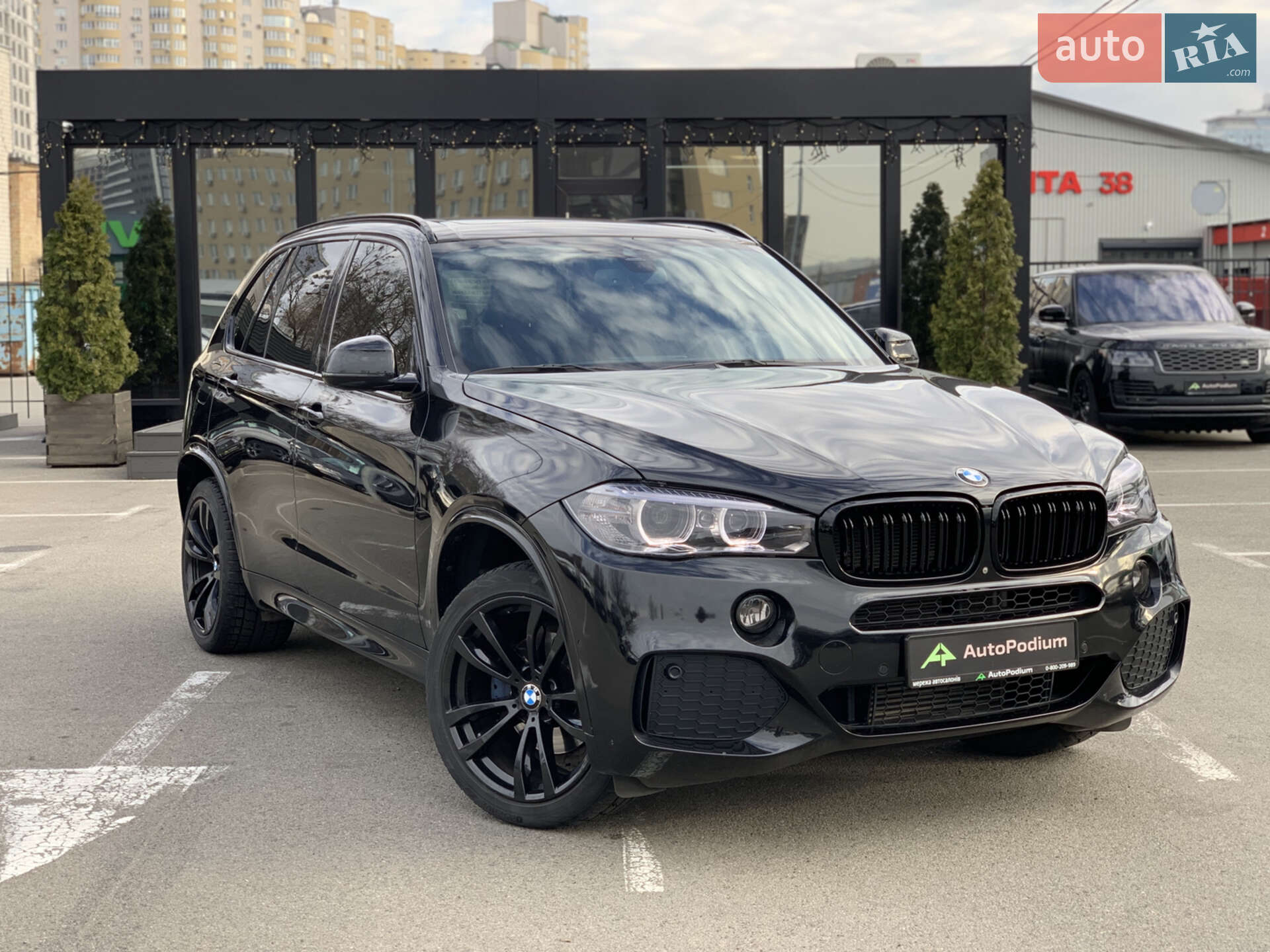 Головне фото звіту автомобіля BMW X5 2018