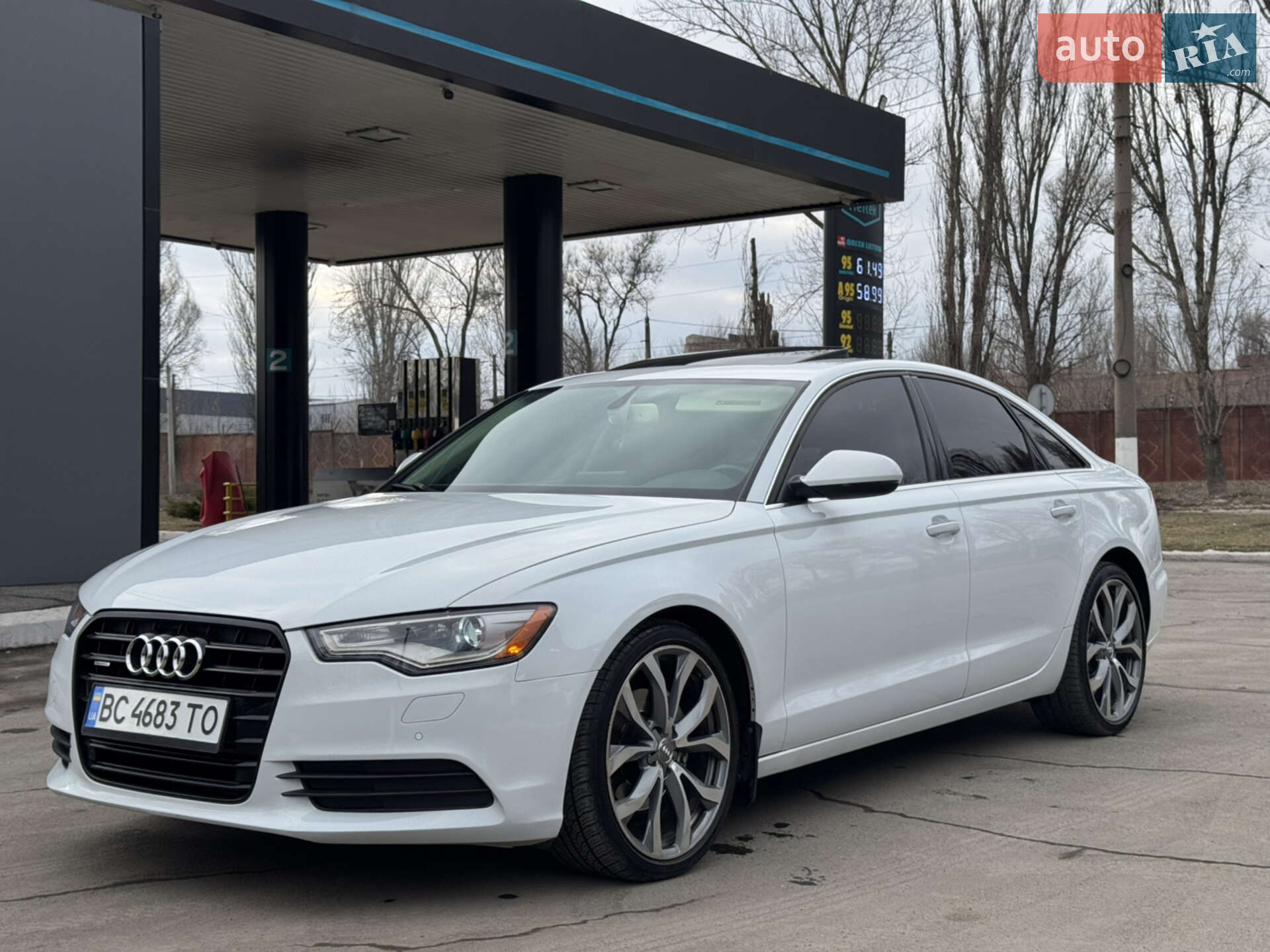 AUDI A6