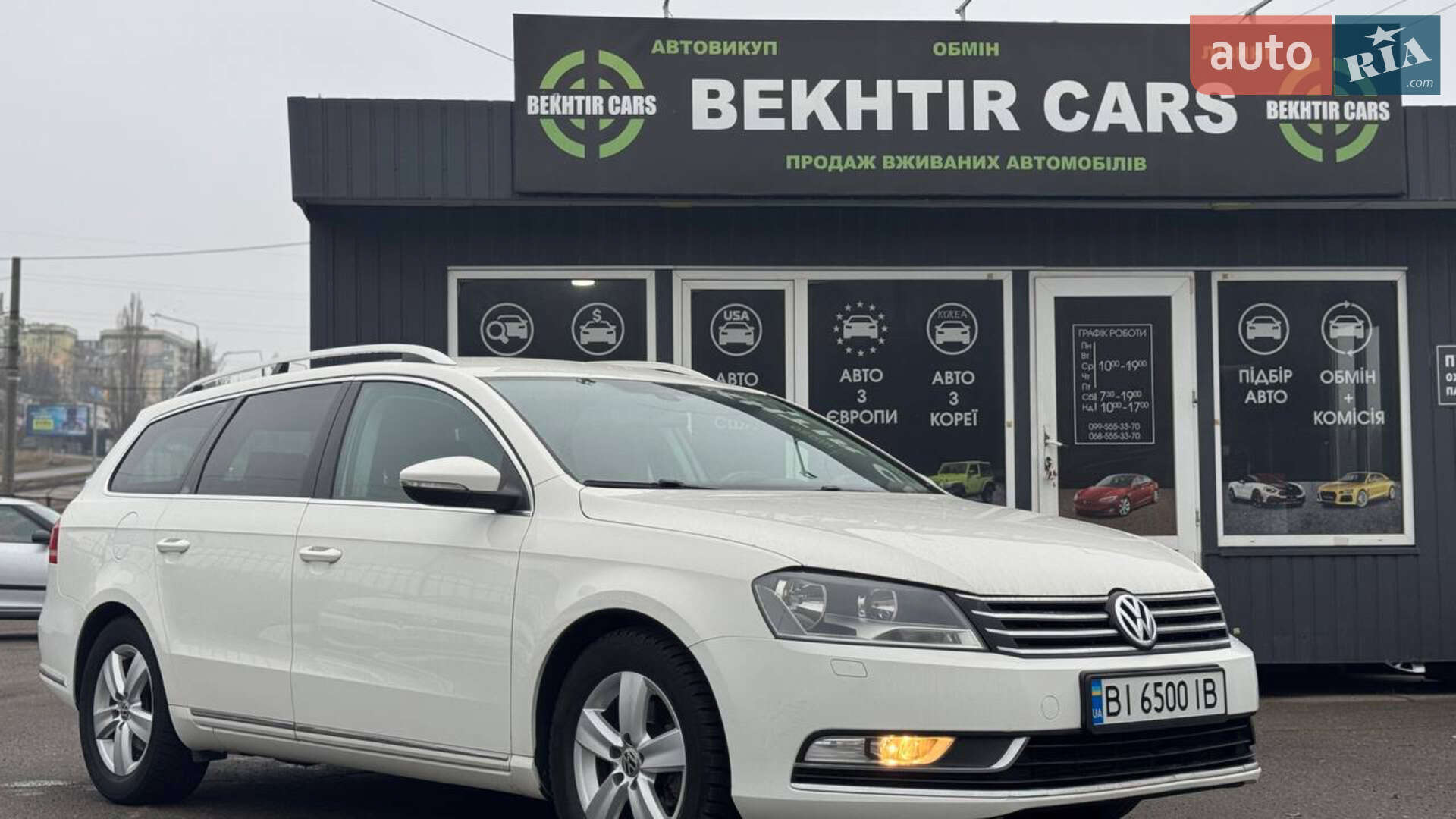 VOLKSWAGEN PASSAT 2012