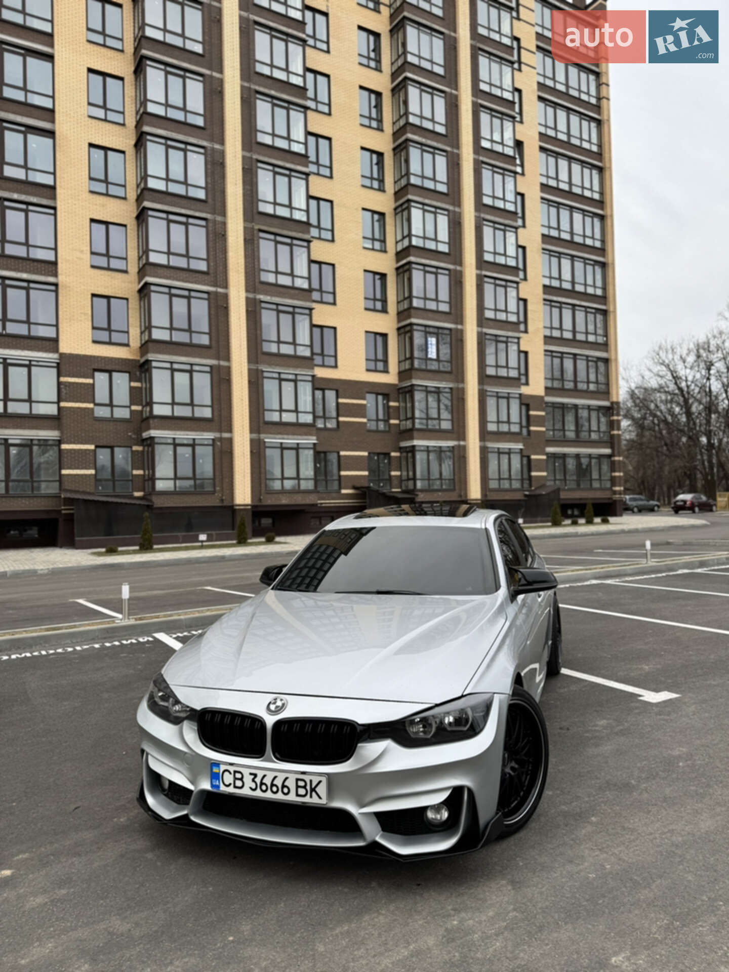 Головне фото звіту автомобіля BMW 328I 2012