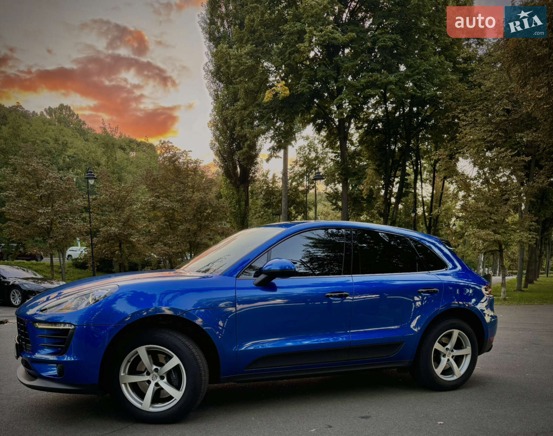 PORSCHE MACAN R4 2018