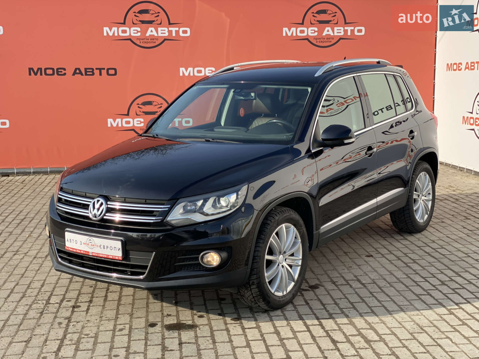 VOLKSWAGEN TIGUAN 2011