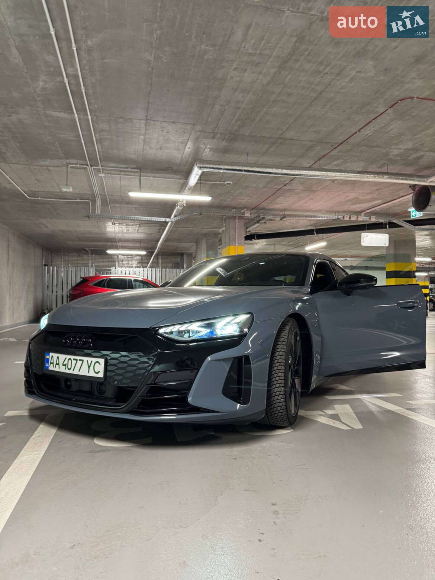 AUDI E-TRON GT