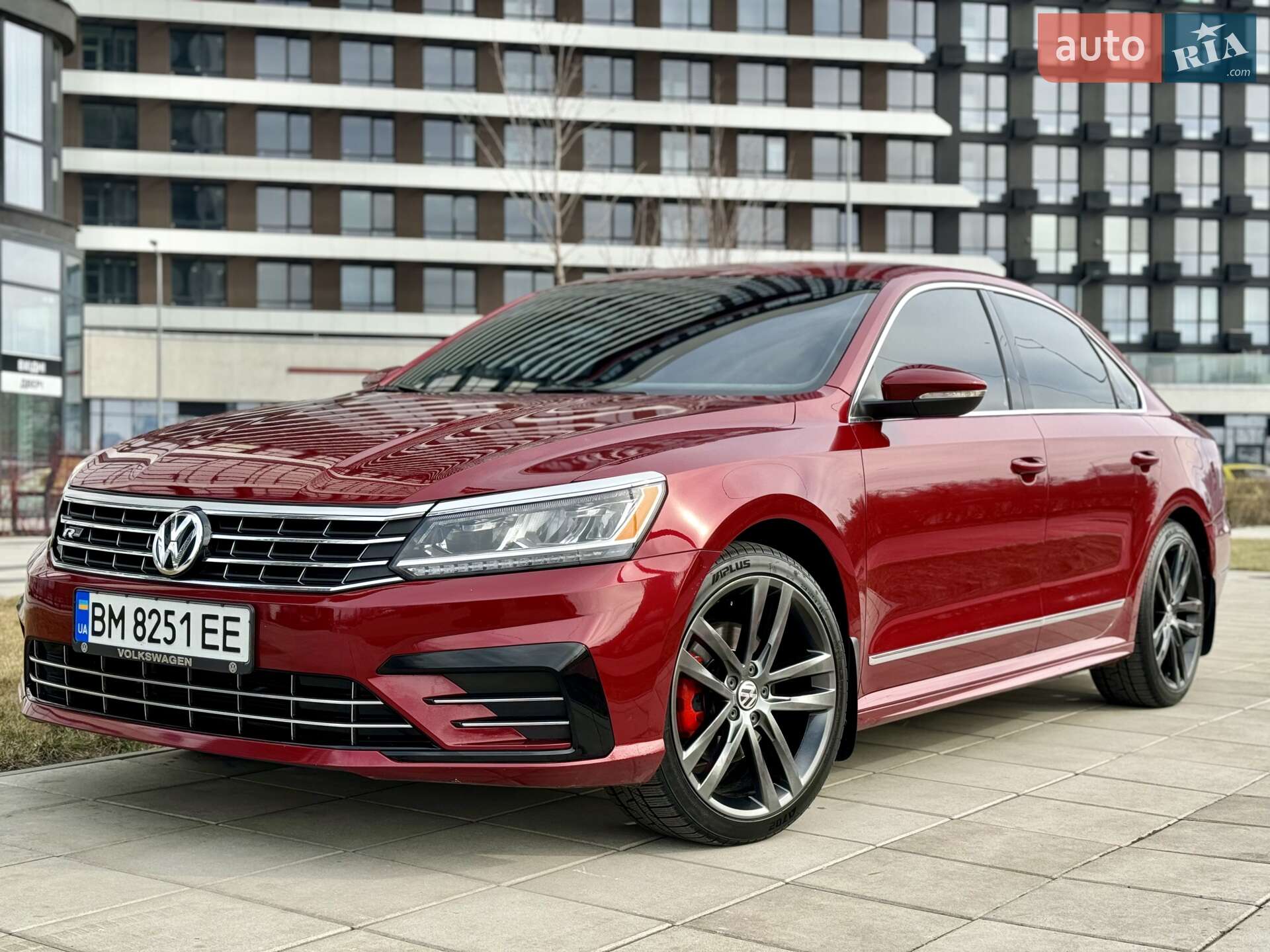 VOLKSWAGEN PASSAT 2016