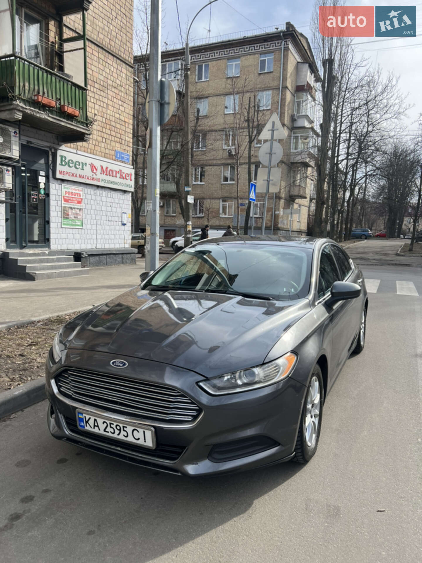 Головне фото звіту автомобіля FORD FUSION 2015