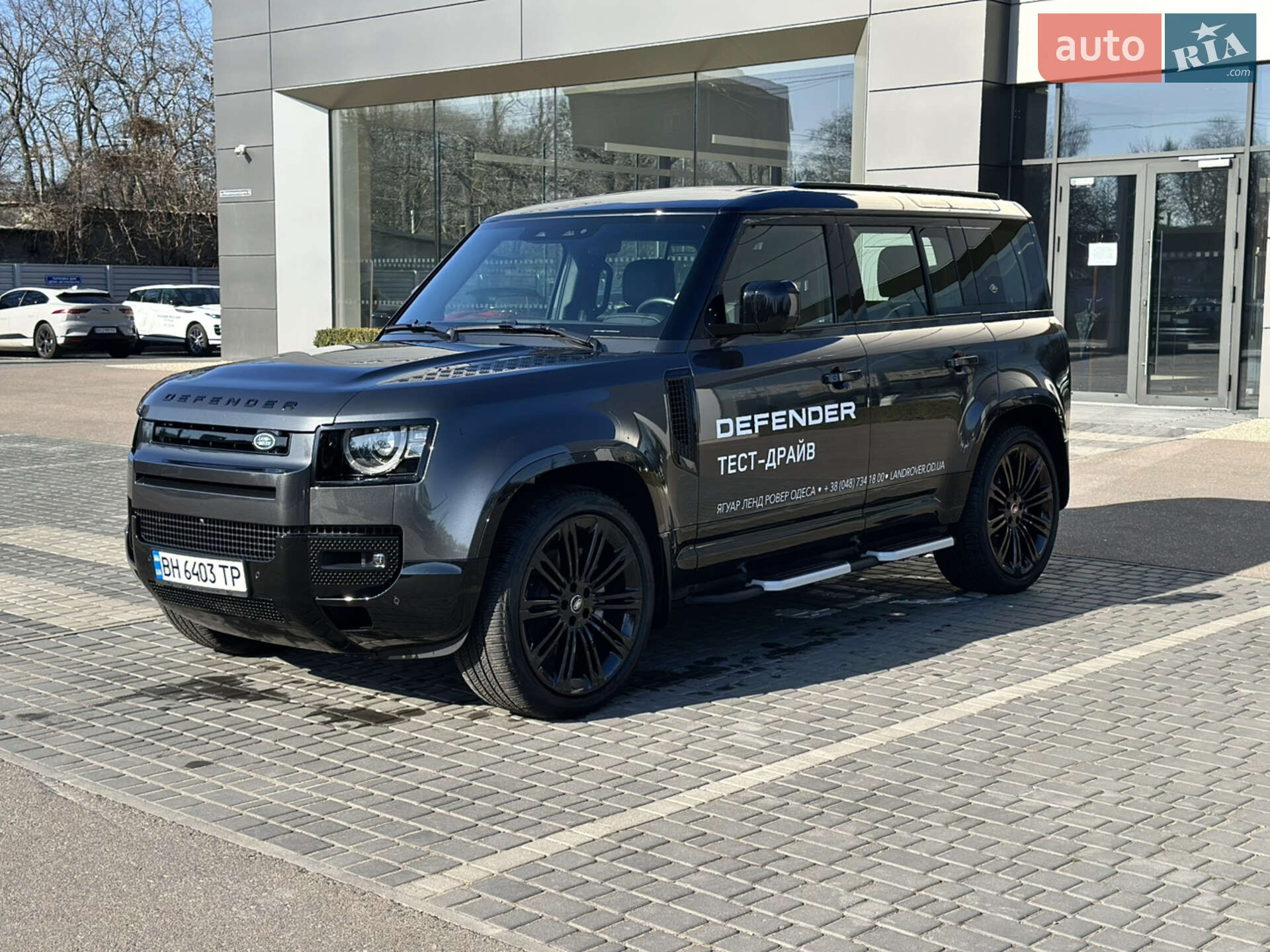 LAND ROVER DEFENDER 2023