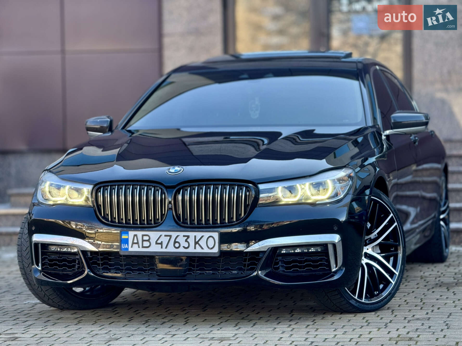 BMW 740I