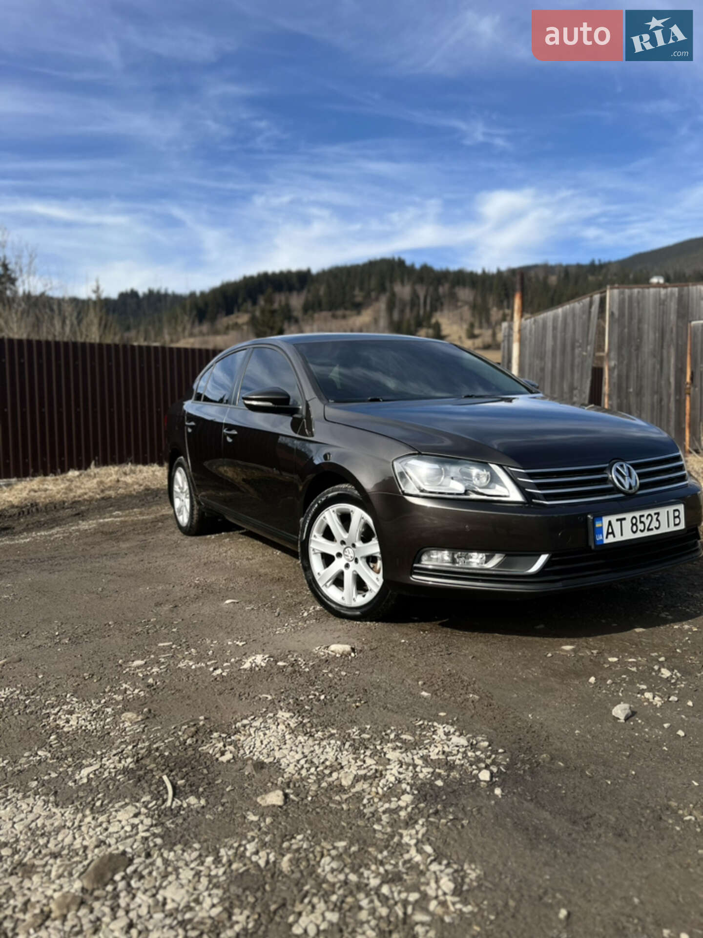 VOLKSWAGEN PASSAT 2013