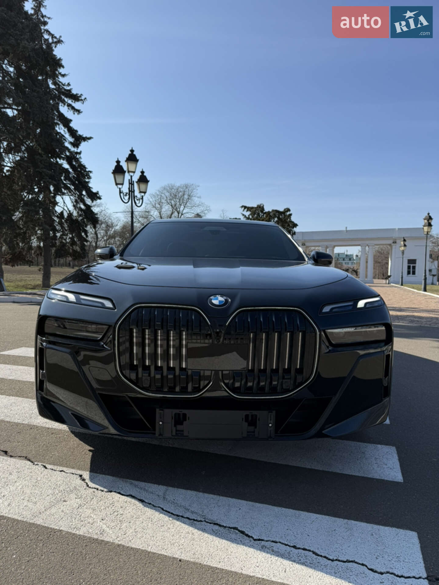 BMW 760I 2023