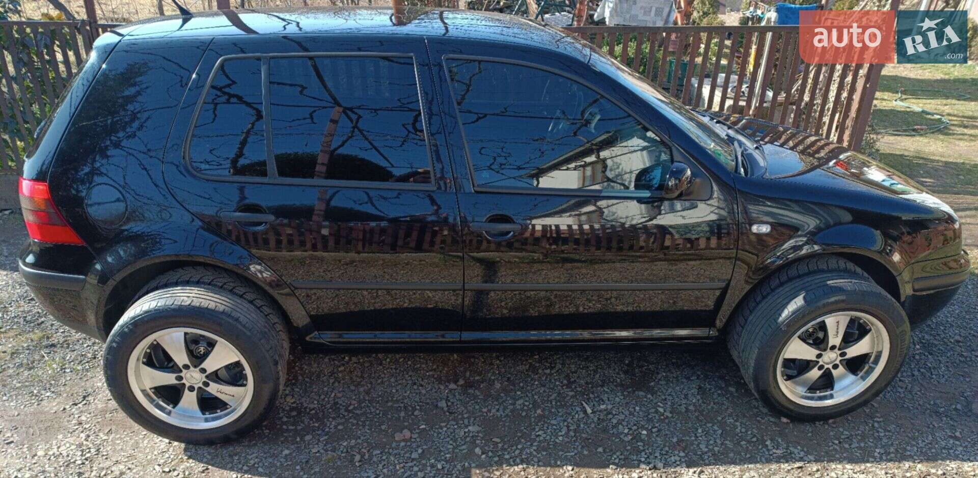 Volkswagen Golf 2002