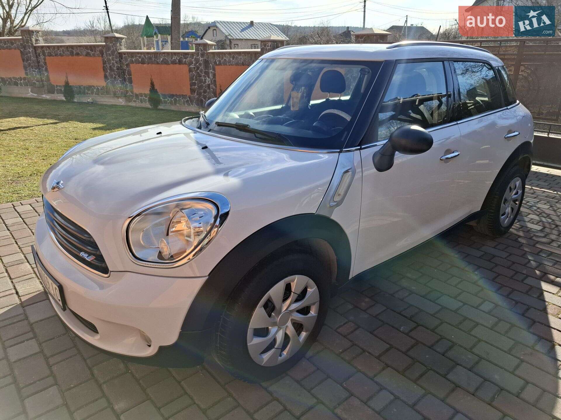 MINI ONE 2013