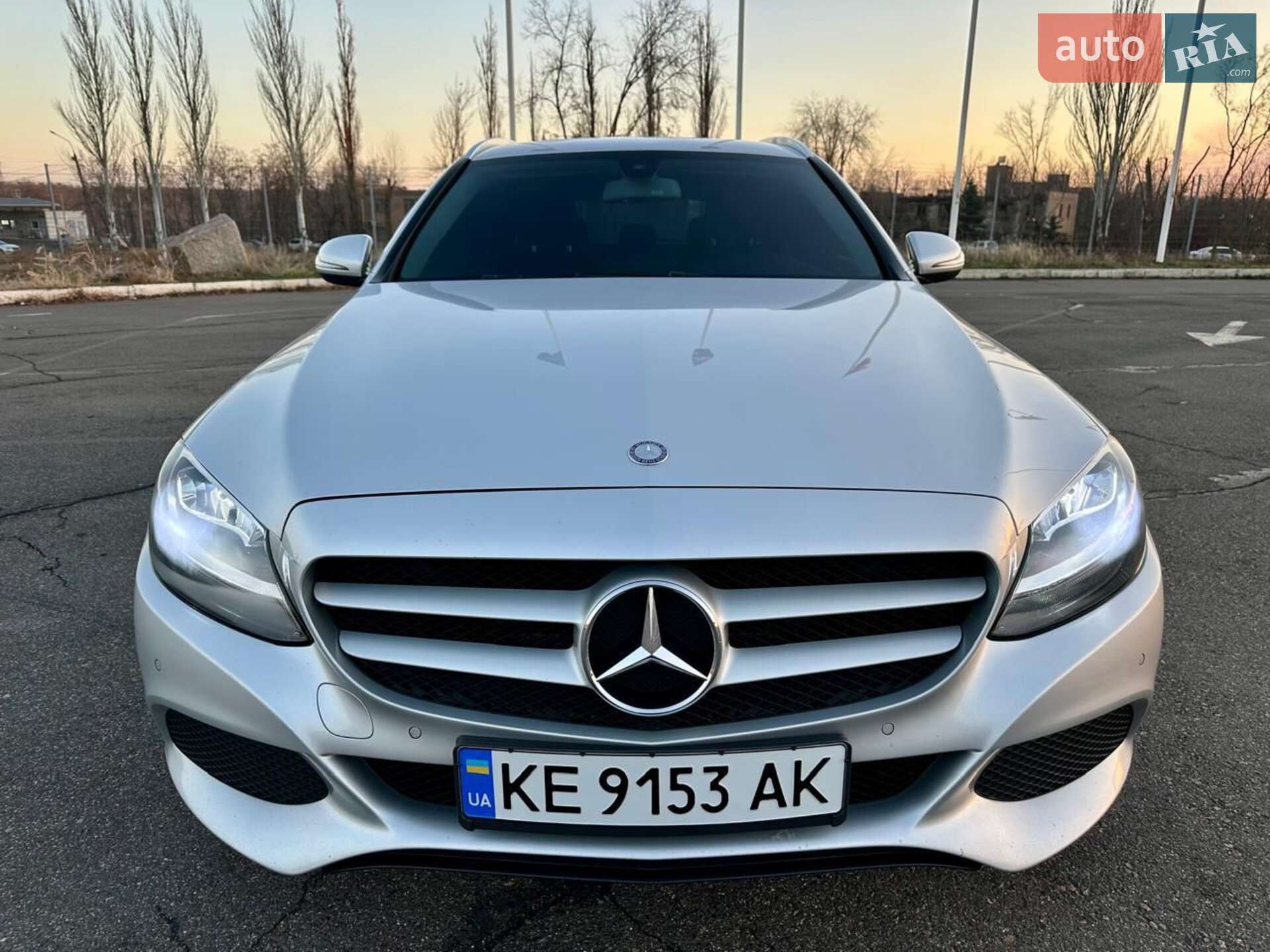 MERCEDES-BENZ C 200 2015