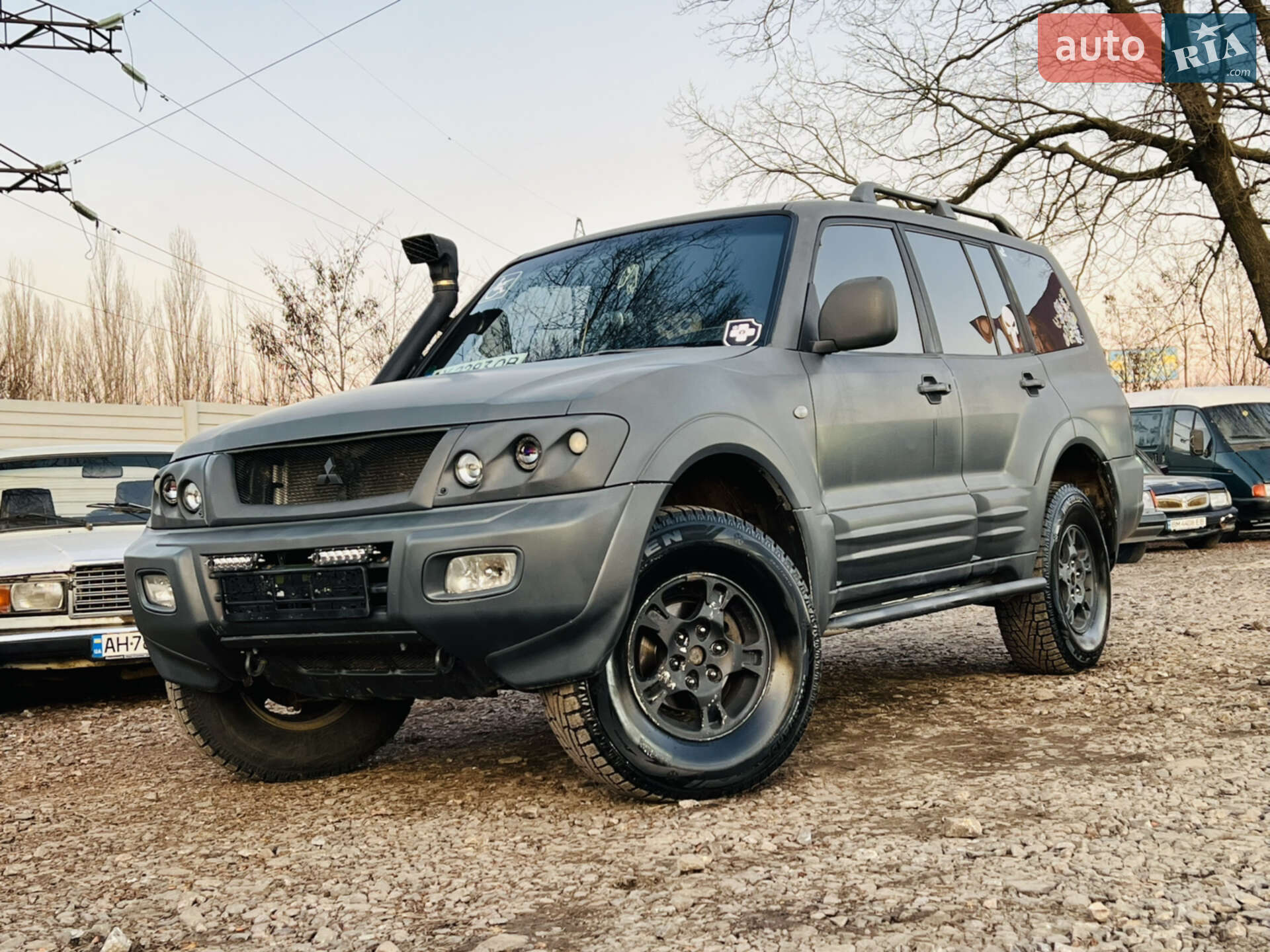 Mitsubishi Pajero 2002