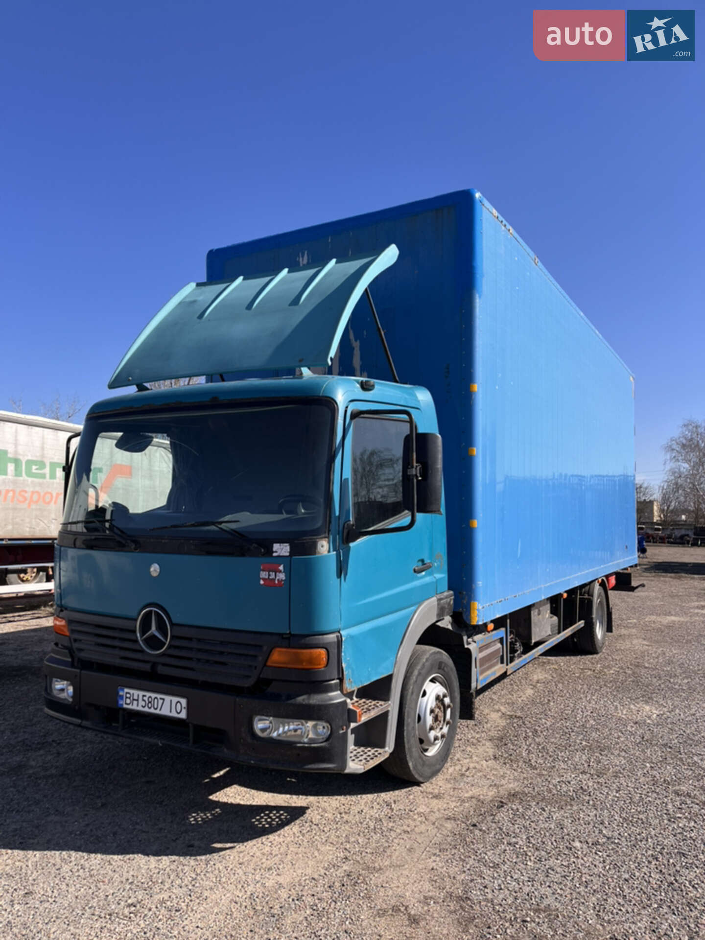 MERCEDES-BENZ 1217 1999