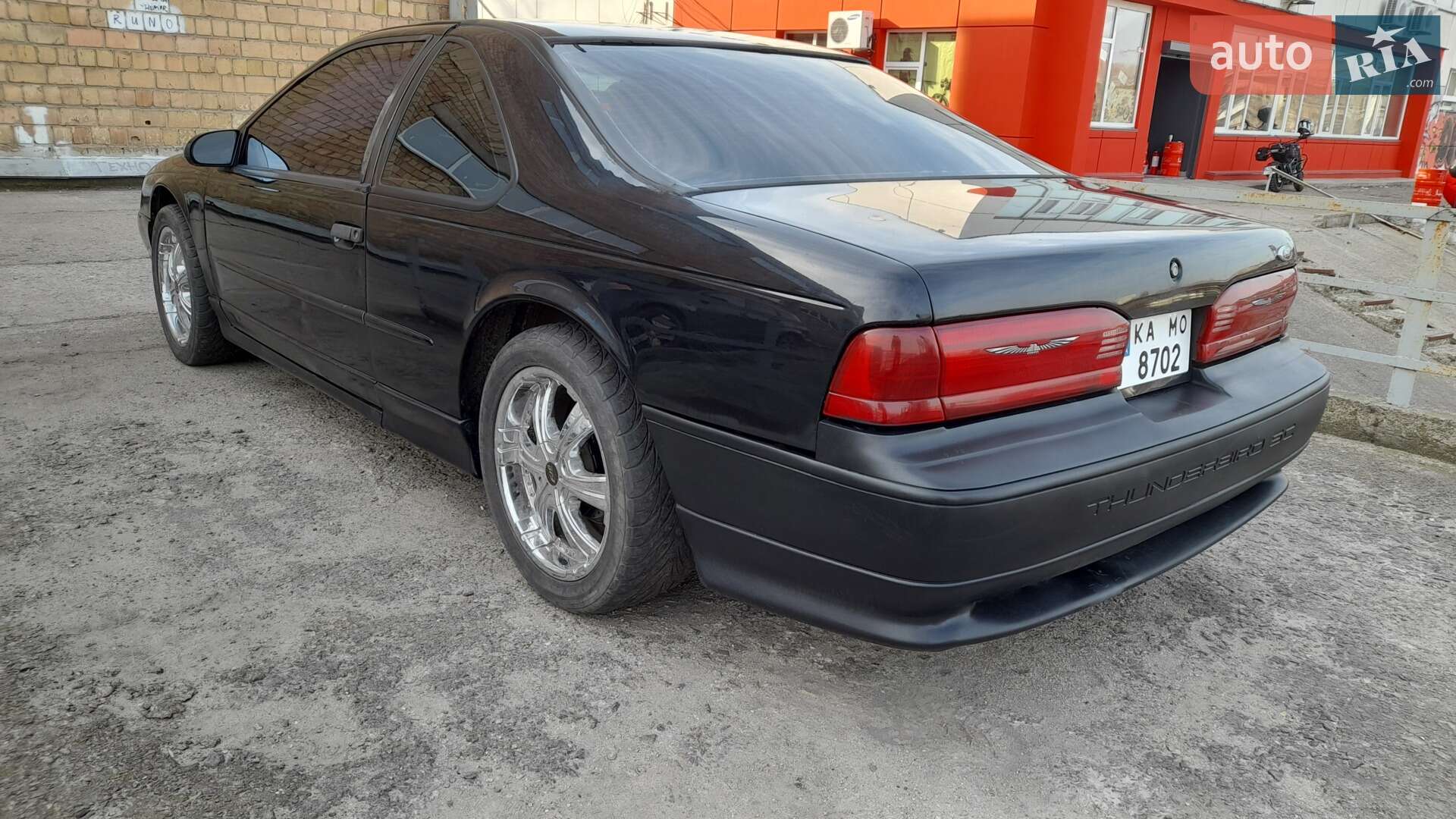 FORD THUNDERBIRD 3.8 1992
