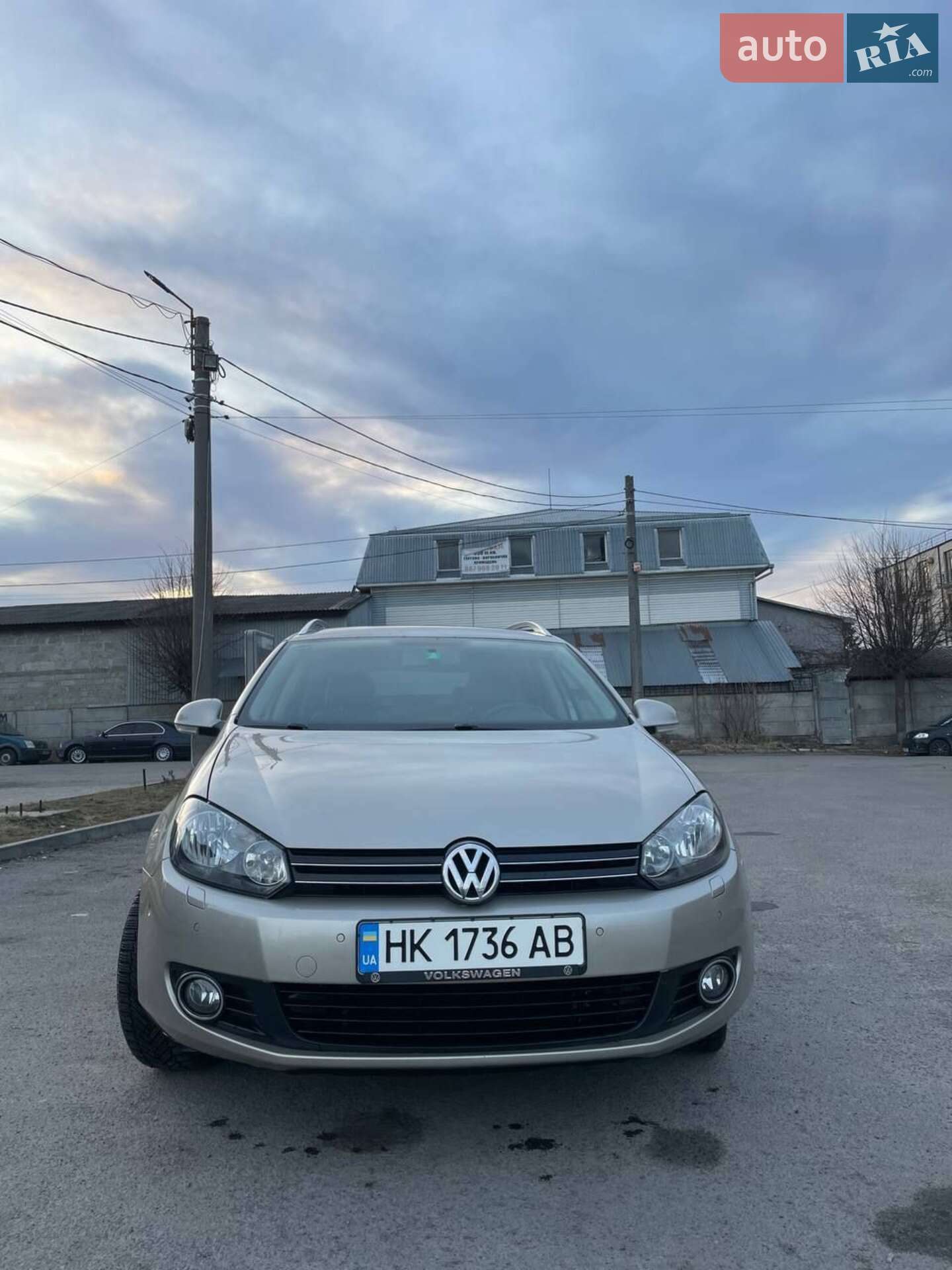 VOLKSWAGEN GOLF 2012