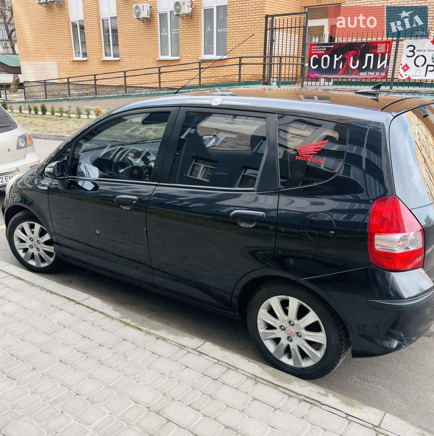 Головне фото звіту автомобіля HONDA JAZZ 2006