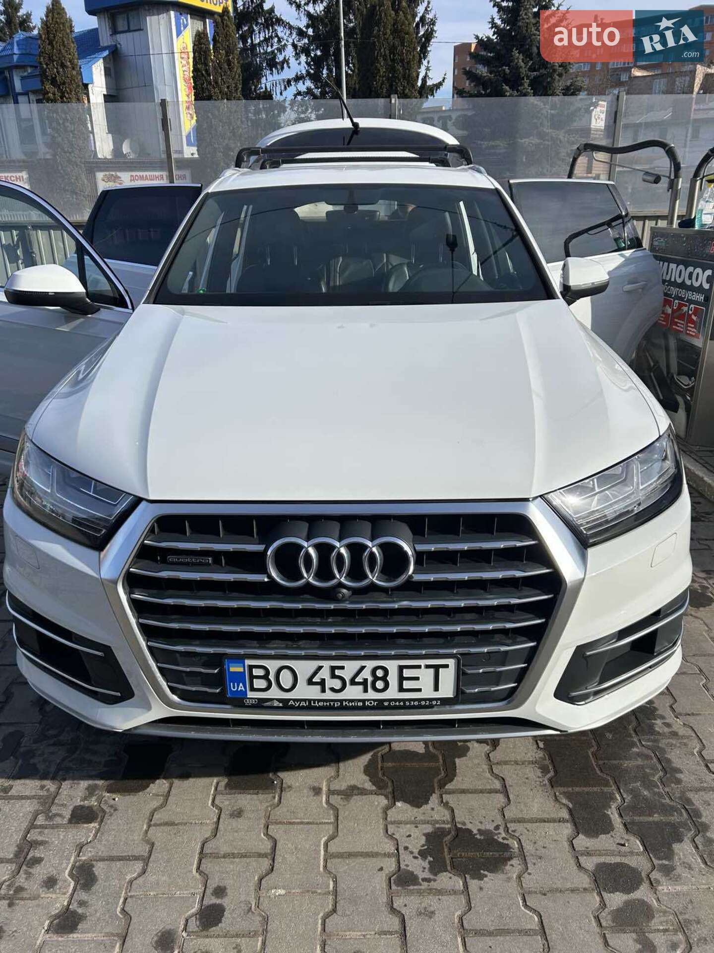 AUDI Q7