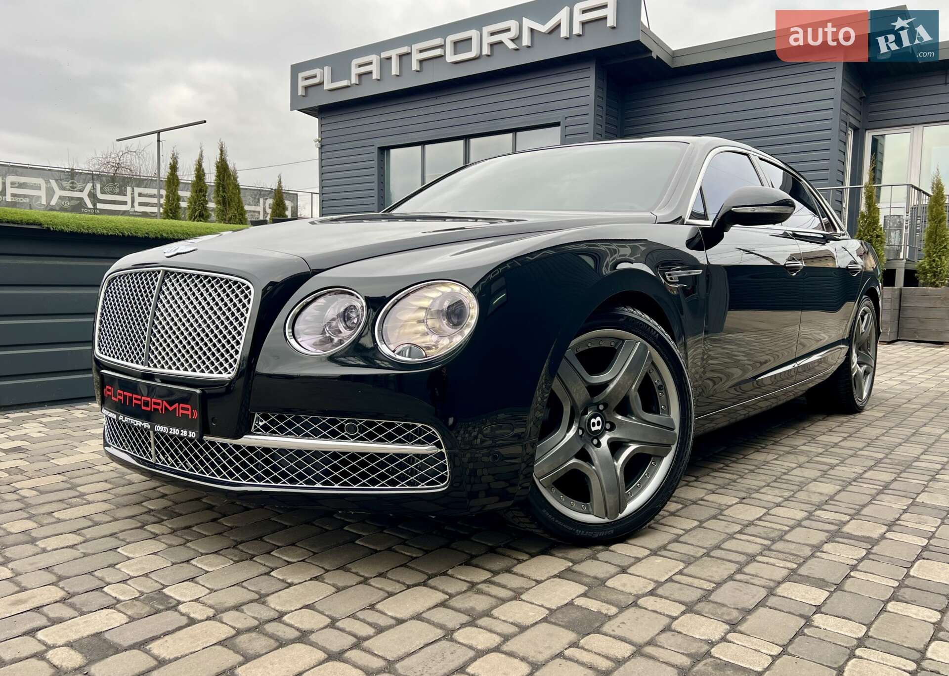 BENTLEY CONTINENTAL FLYING SPUR 2013