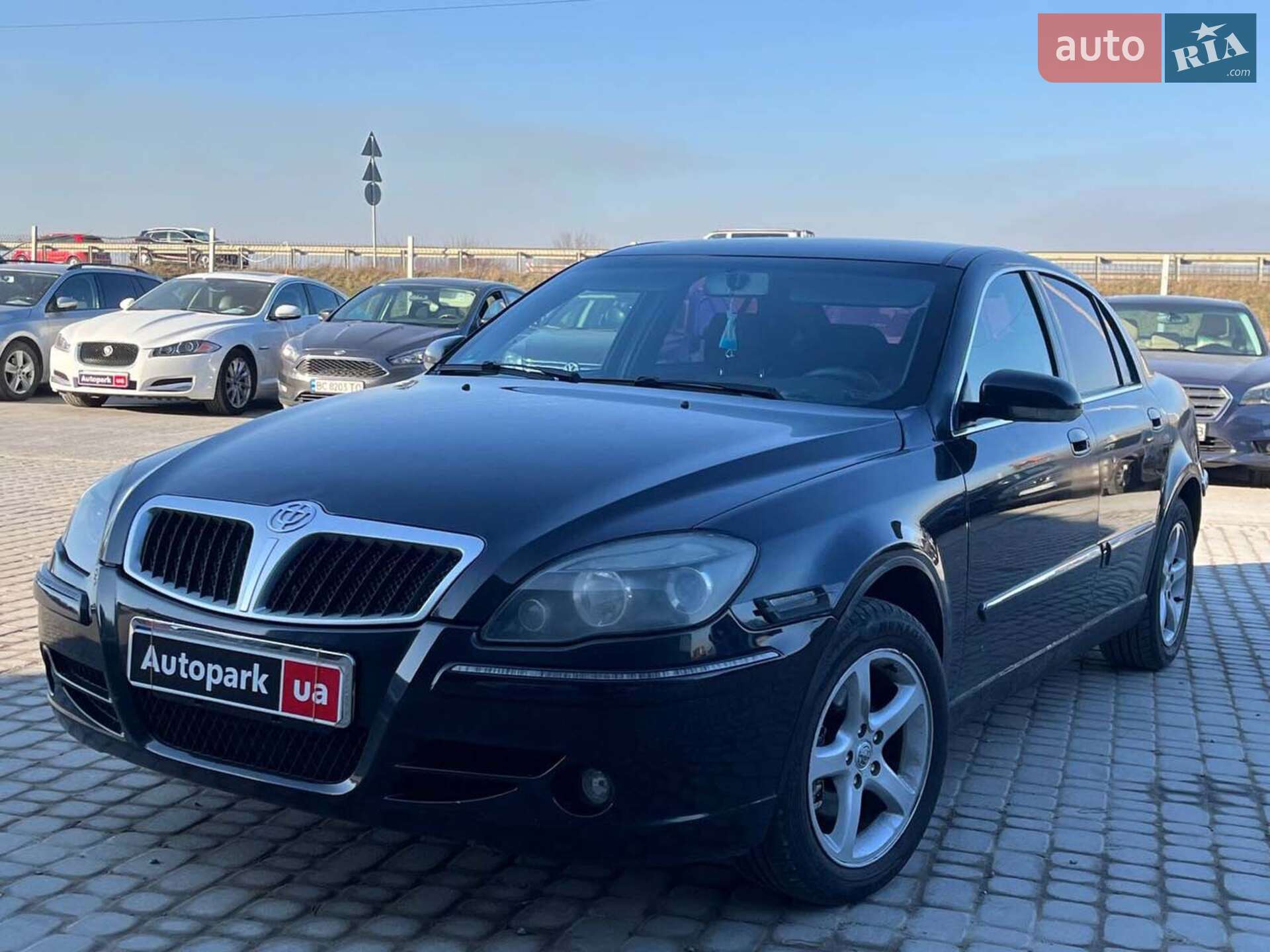 BRILLIANCE BS4 2009