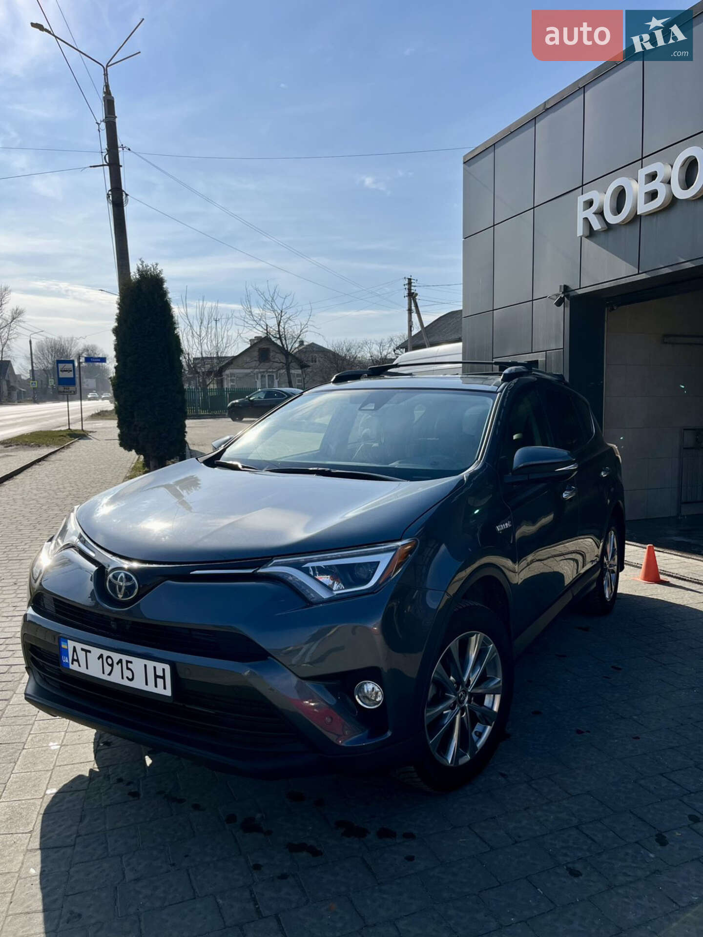 TOYOTA RAV-4 HYBRID 2017