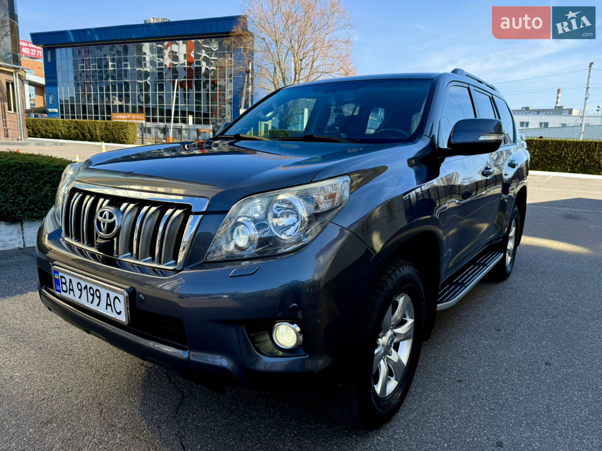 TOYOTA LAND CRUISER 2012