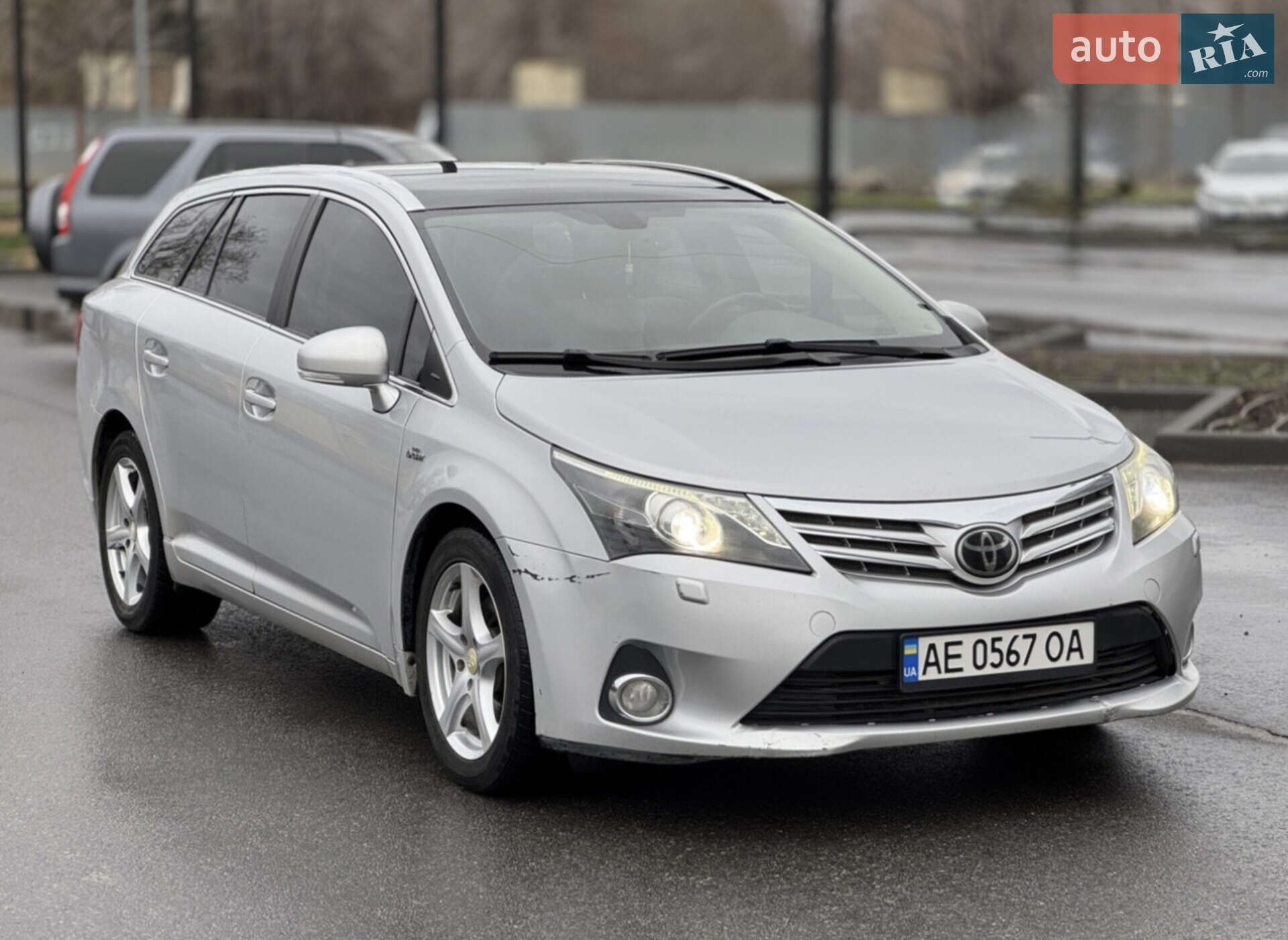 TOYOTA AVENSIS 2012
