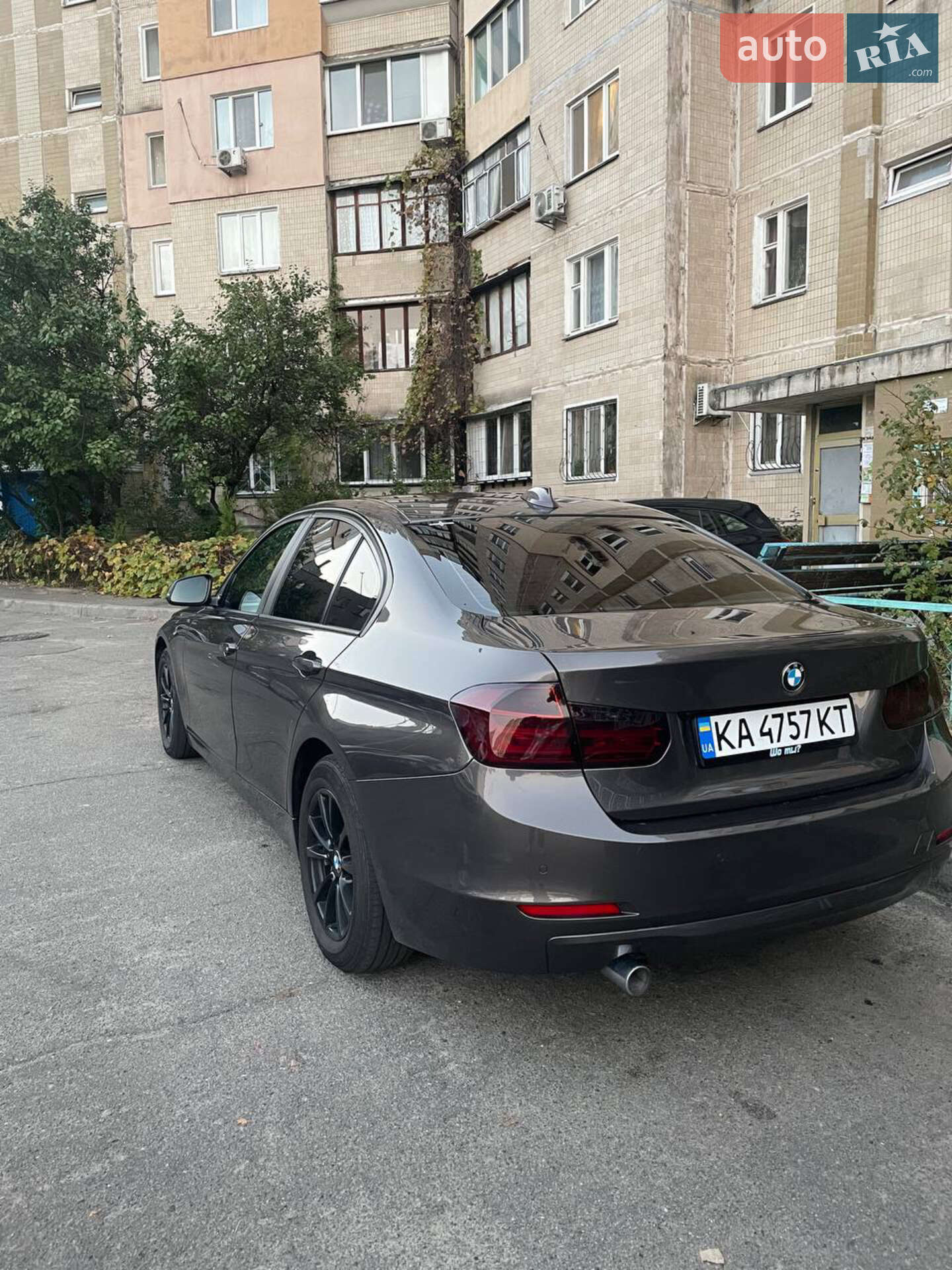 BMW 320 2012
