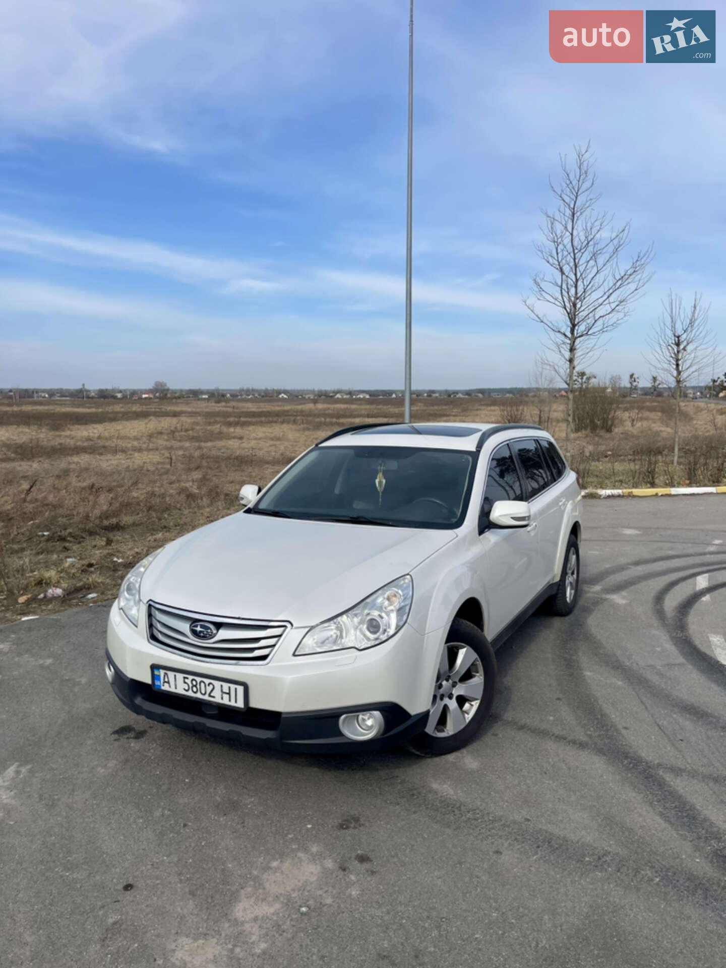 SUBARU OUTBACK 2010