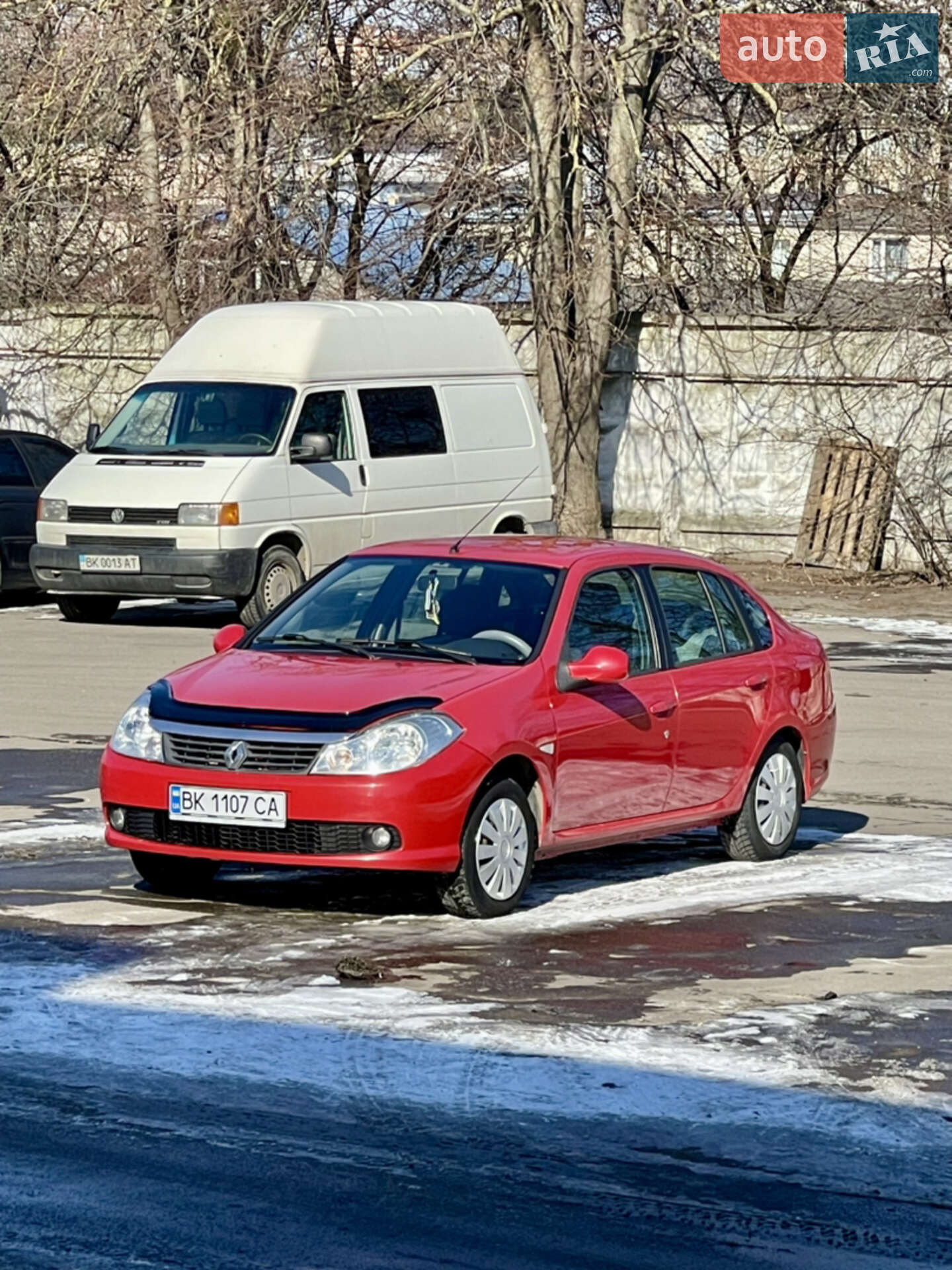 RENAULT THALIA 2011