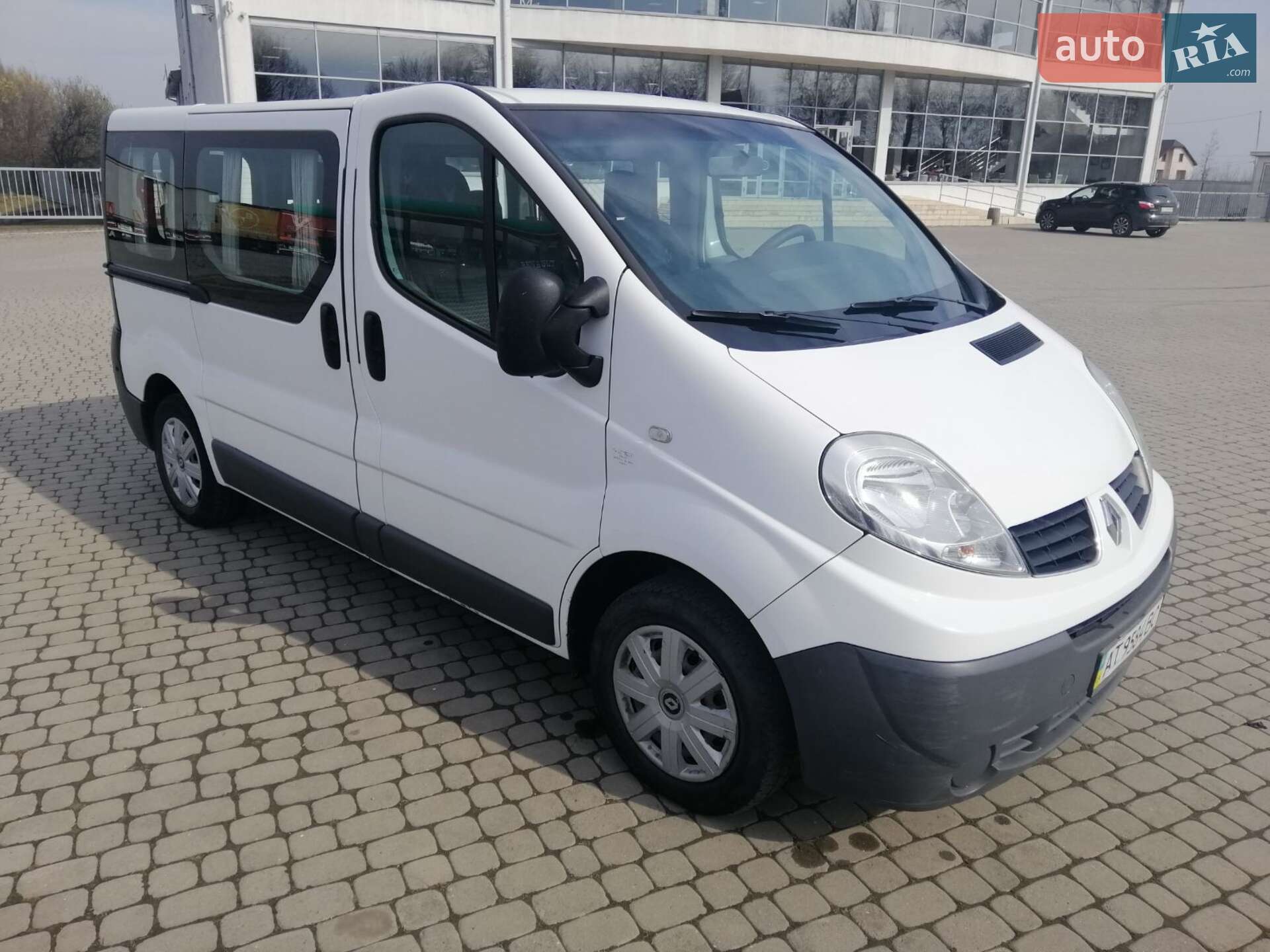 RENAULT TRAFIC 2009